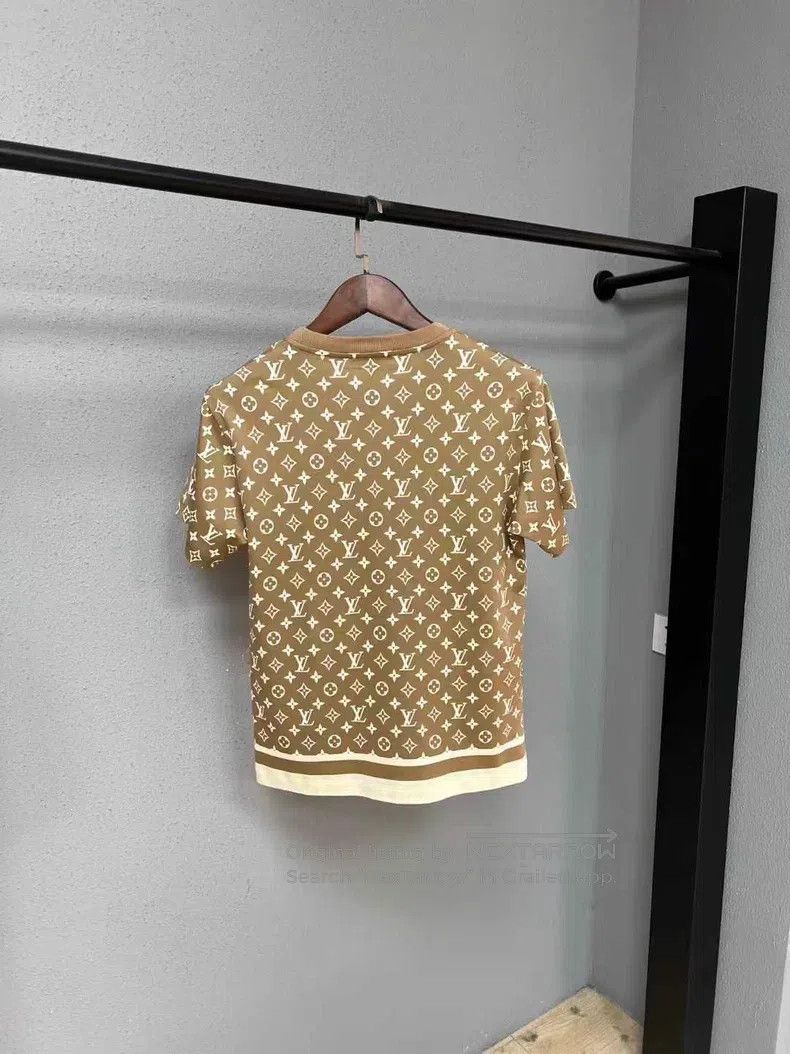 Louis Vuitton Louis Vuitton Full-print short sleeve Size US S / EU 44-46 / 1 - 2 Thumbnail
