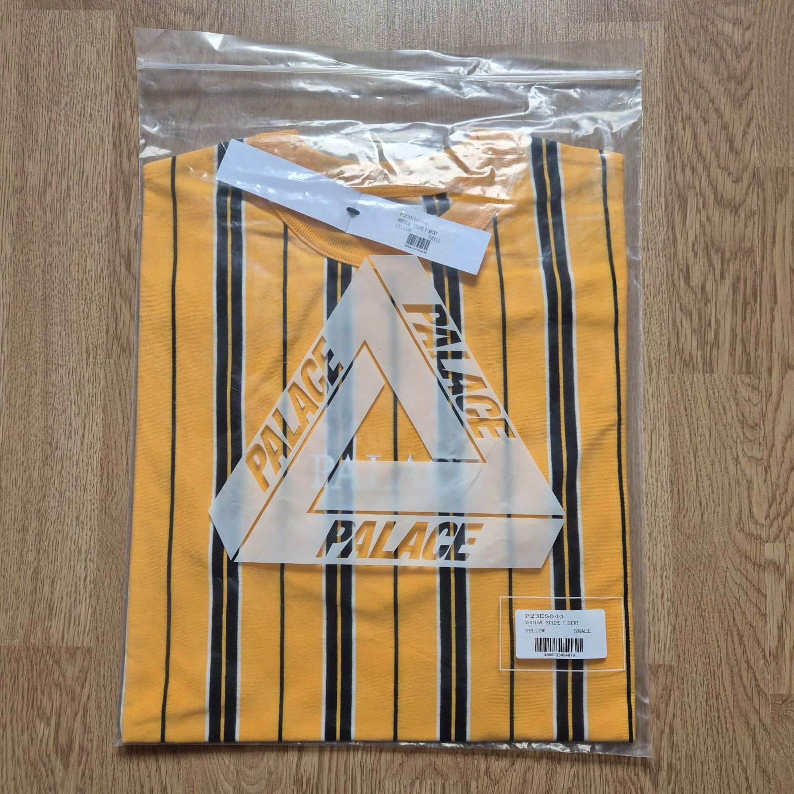 Palace Palace Vertical Stripe T-Shirt Yellow Small Brand New FW22 Size US S / EU 44-46 / 1 - 7 Thumbnail