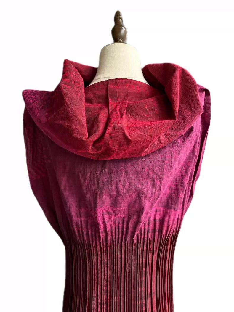 Issey Miyake Issey Miyake size:2 Red mainline dress Size M / US 6-8 / IT 42-44 - 4 Thumbnail