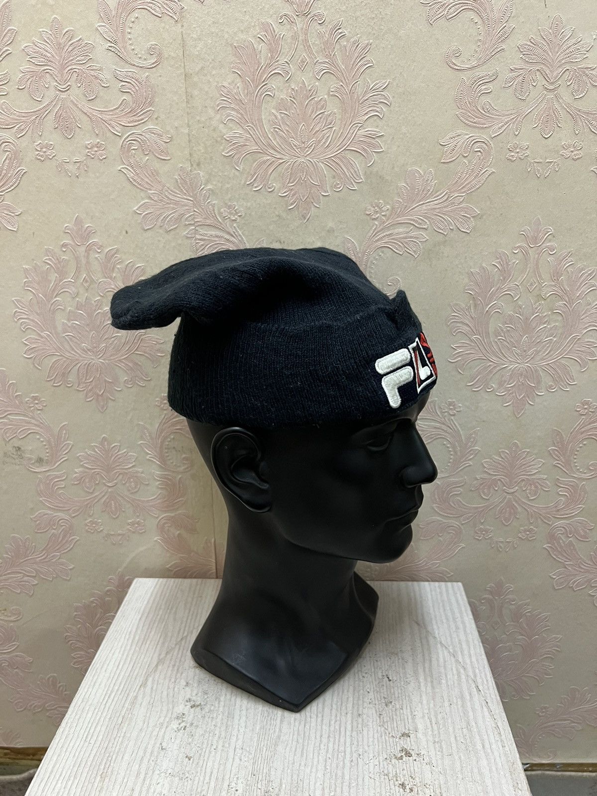 Fila Vintage Fila Spell Out Beanie Hats Size ONE SIZE - 4 Thumbnail