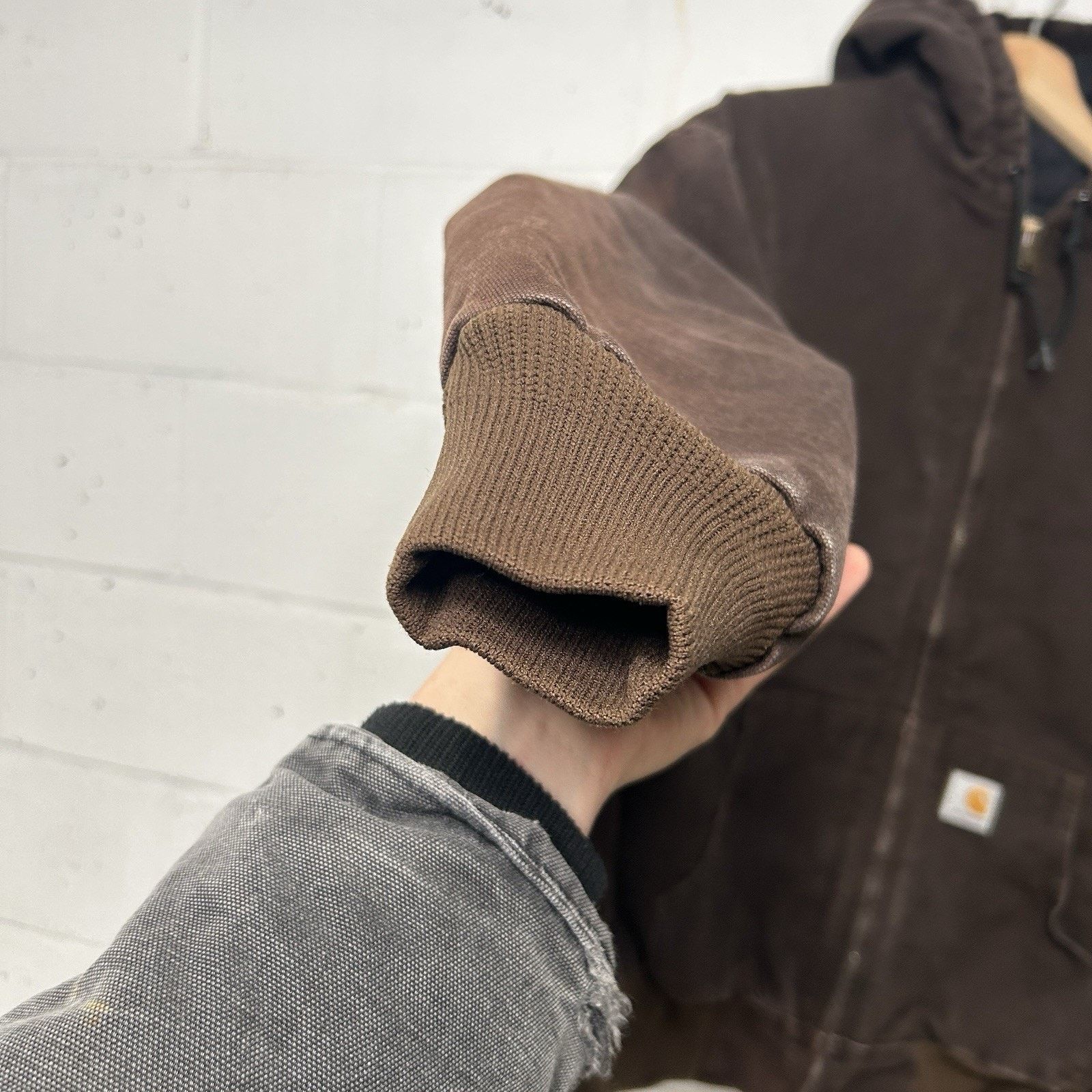 Carhartt Vintage Carhartt Hooded Active Jacket “Dark Brown” WJ130 DKB Size XL / US 12-14 / IT 48-50 - 9 Thumbnail