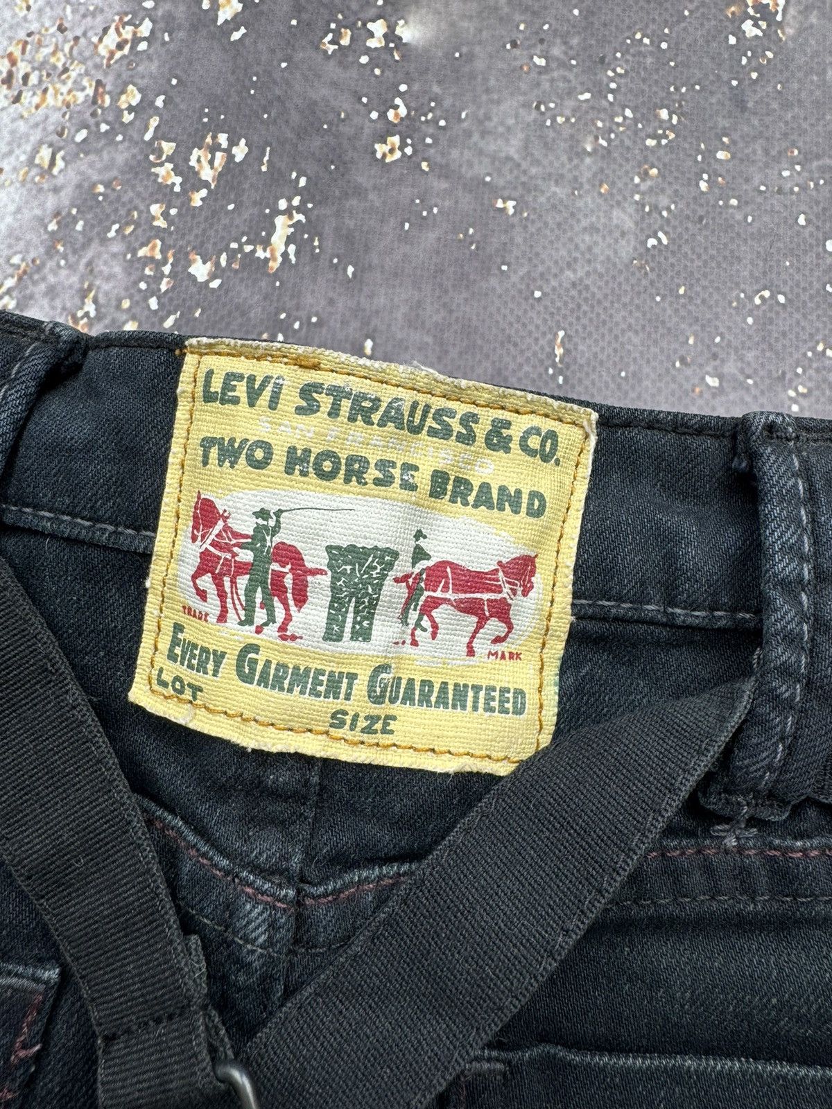 Levi's × Vintage Levi’s Vintage Bondage Denim Midi Skirt Size 25" / US 0 / IT 36 - 9 Thumbnail