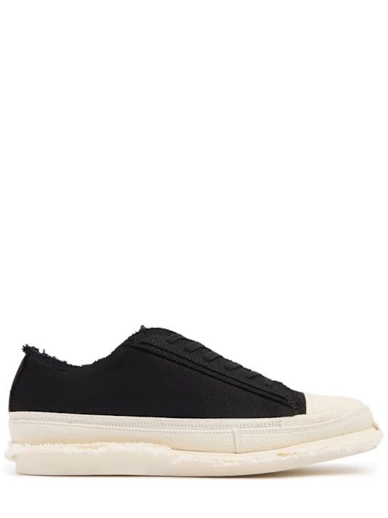 Yohji Yamamoto o1lsvrm0525 Low Top Lace-Up Sneakers in Black/White Size US 10 / EU 43 - 1 Thumbnail