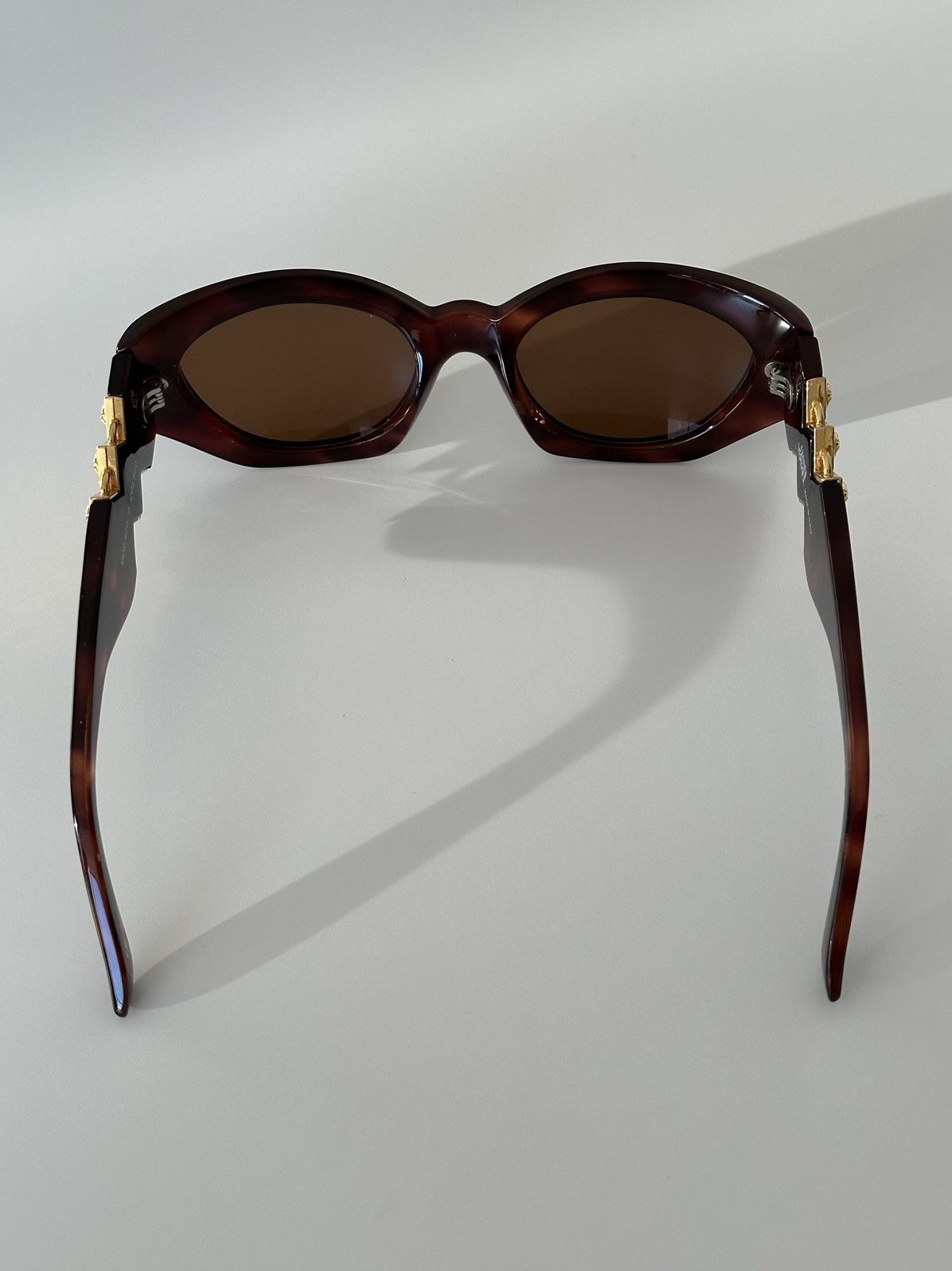 Versace Vintage Versace Multiple Medusa Luxury Sunglasses/ MOD.420/D Size ONE SIZE - 8 Thumbnail