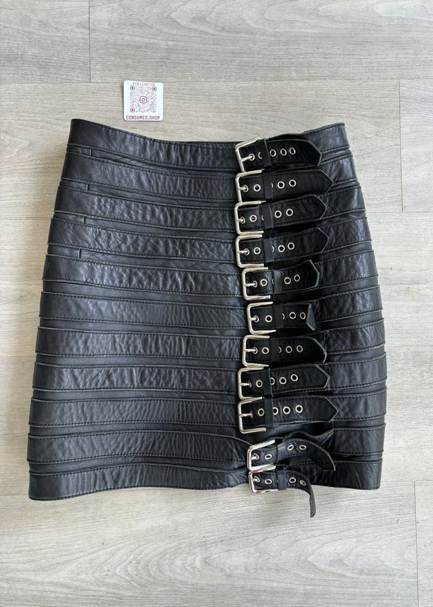 Dolce & Gabbana SS03 Dolce & Gabbana ‘Sex’ Leather Belt Skirt Size 30" / US 8 / IT 44 - 1 Thumbnail
