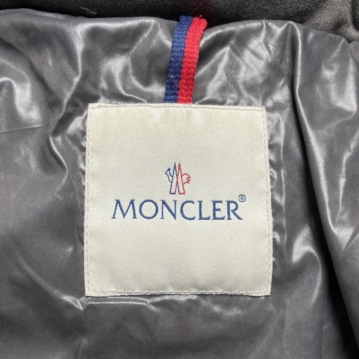Moncler × Vintage MONCLER Astere Giubbotto Gray Hooded Down Puffer Jacket XS Size XS / US 0-2 / IT 36-38 - 6 Thumbnail