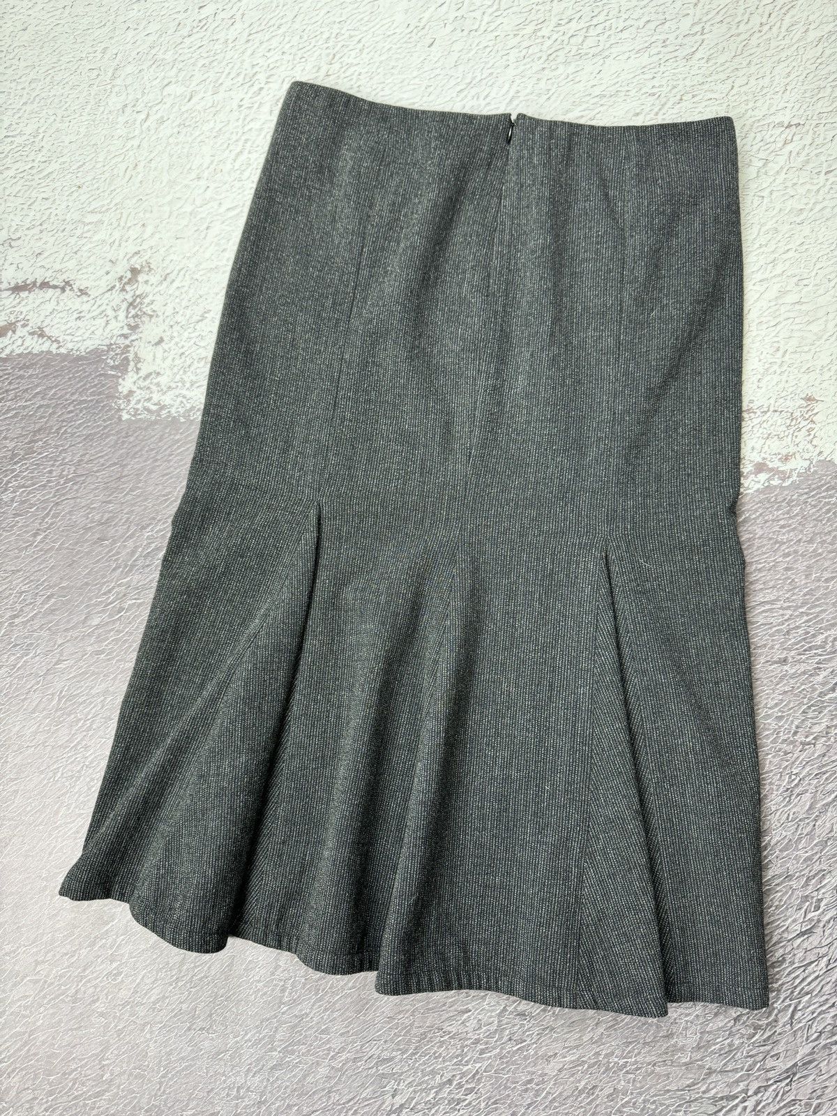 Annette Gortz Annette Gortz wool grey midi skirt with stripes rundholz Size 32" / US 10 / IT 46 - 11 Thumbnail