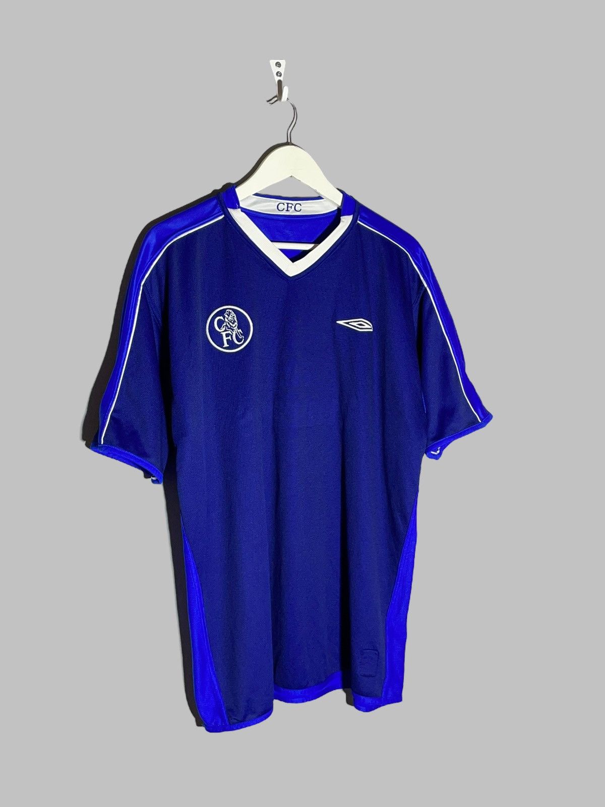 Umbro × Vintage Chelsea FC Umbro 2003/05 Home Vintage Revisable Jersey Size US XL / EU 56 / 4 - 13 Thumbnail
