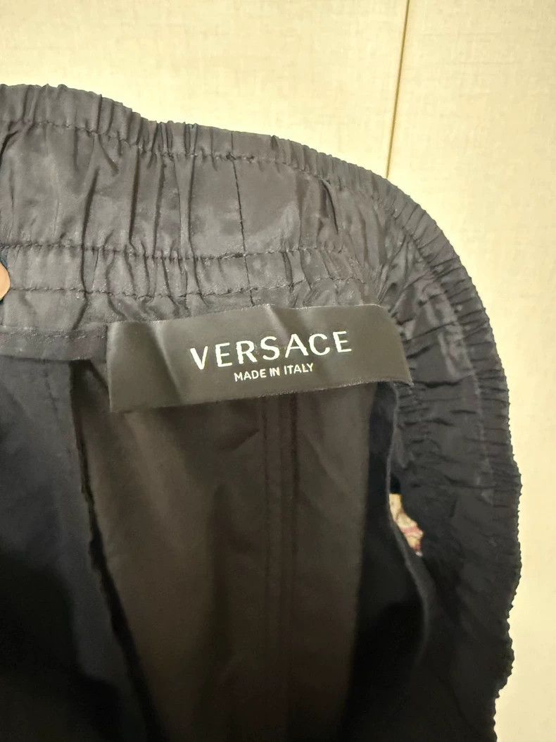 Versace Versace Black and gold printed athleptic pants Size US 34 / EU 50 - 7 Thumbnail