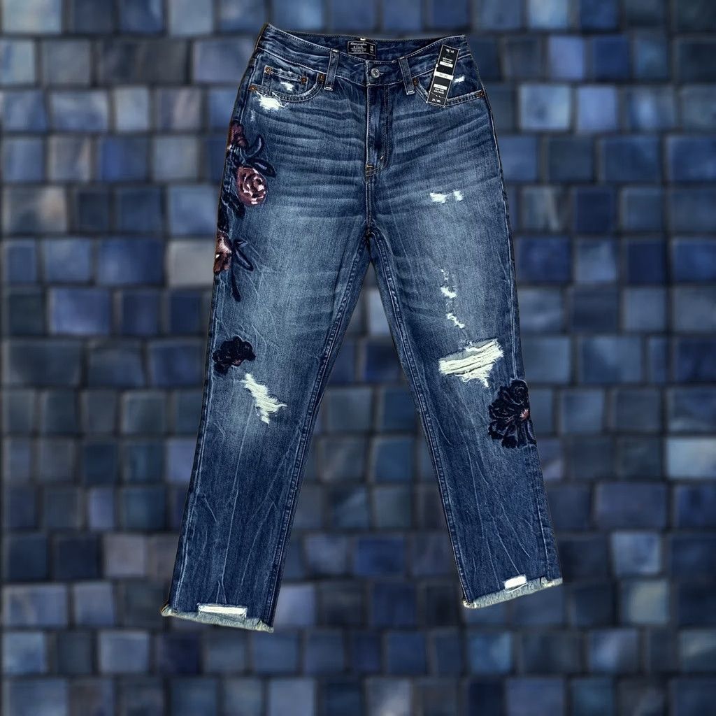 Abercrombie & Fitch Abercrombie & Fitch Jeans NWT Floral 5-Pocket High Rise Girlfriend 00 Women's Blue Denim 26x25 Size 26" / US 2 / IT 38 - 1 Thumbnail