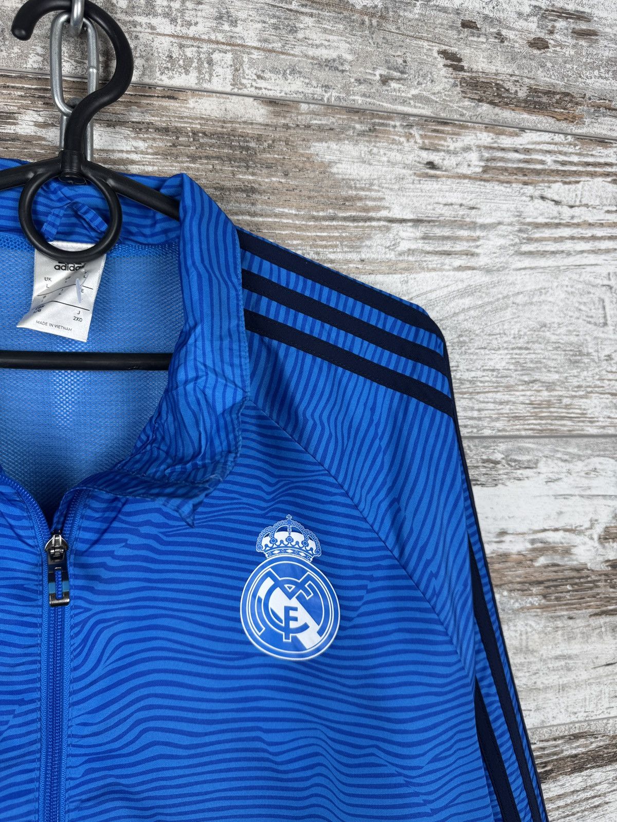 Adidas Mens Vintage Adidas Real Madrid track jacket olympic jersey Size US L / EU 52-54 / 3 - 6 Thumbnail
