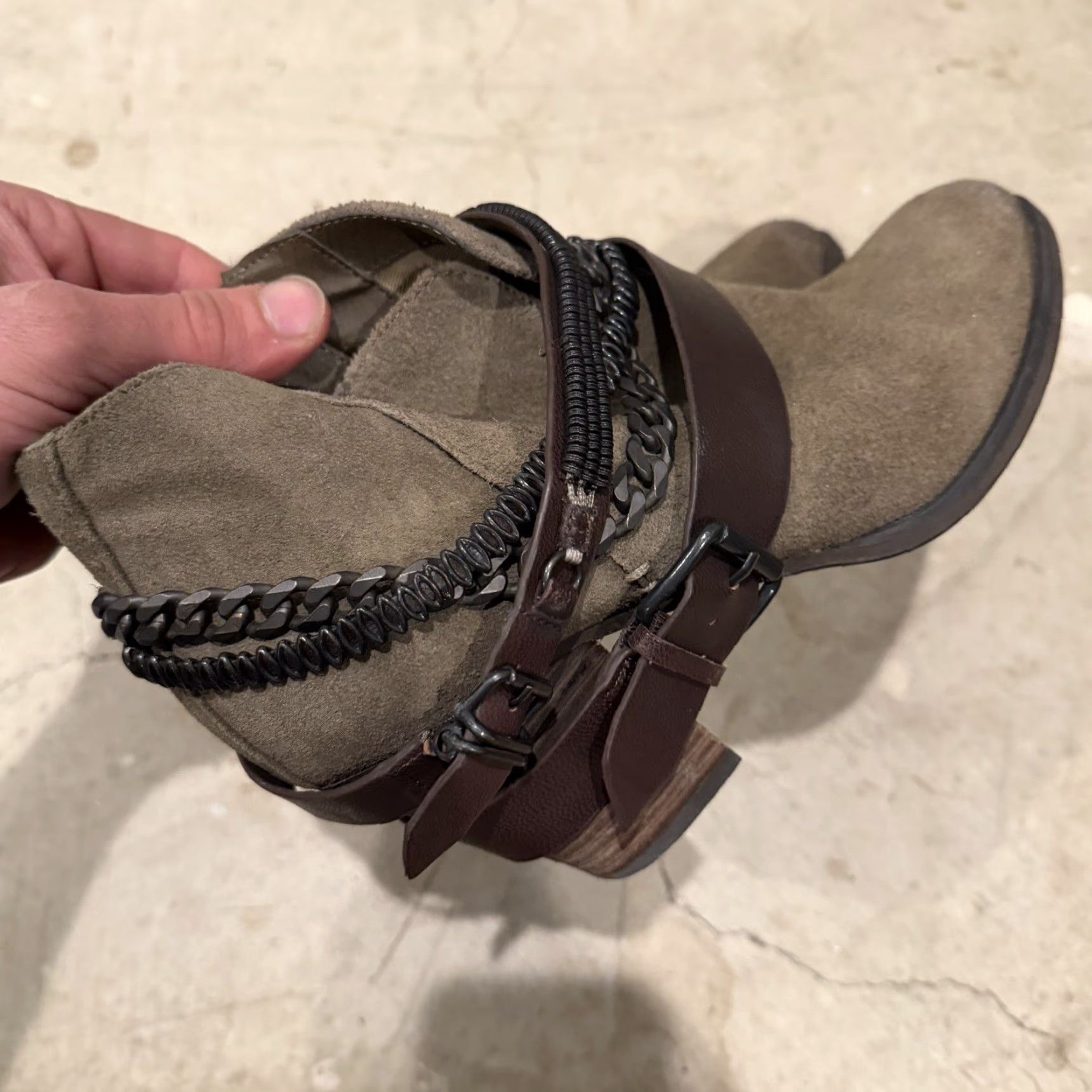 Vintage Trouve Bristol Suede Leather Chain Detail Western Ankle boots Size 8M Side Zip Size US 8 / IT 38 - 4 Thumbnail