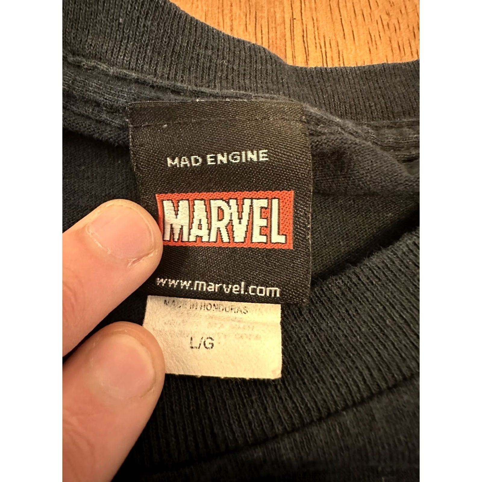 Vintage VINTAGE Marvel Mad Engine Punished T Shirt Large 2012 Size US L / EU 52-54 / 3 - 3 Thumbnail