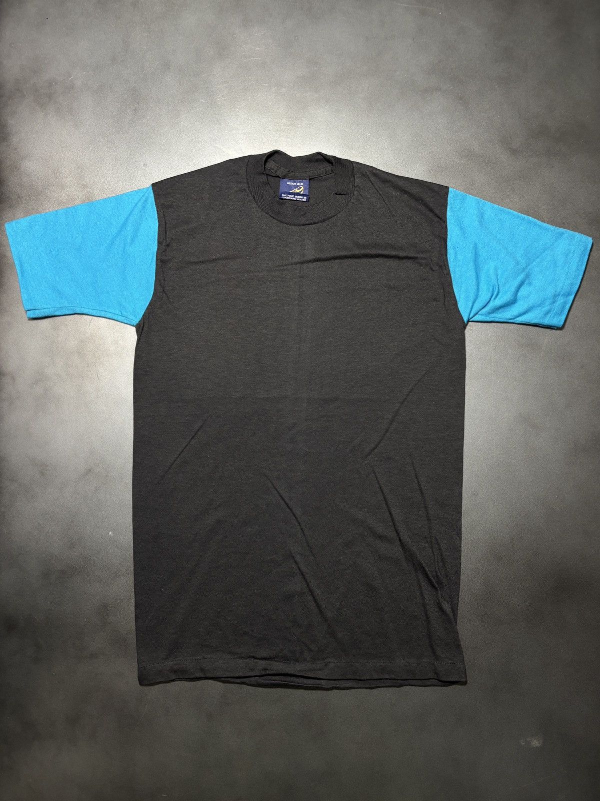 Vintage 1980s Two Tone Twofer Tee Vintage Made in USA Double Sleeve Size US S / EU 44-46 / 1 - 2 Thumbnail