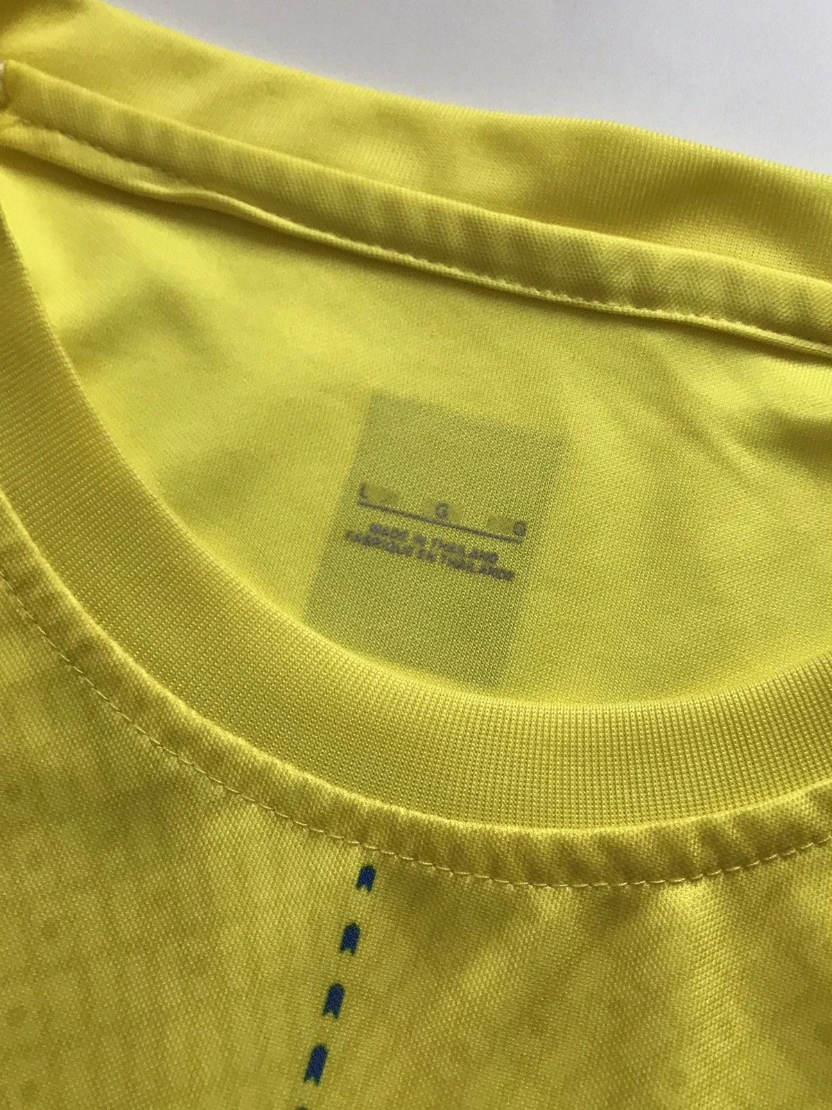Other Ronaldo #7 Al Nassr 23/24 Home Soccer Shirt Size L Size US L / EU 52-54 / 3 - 9 Thumbnail