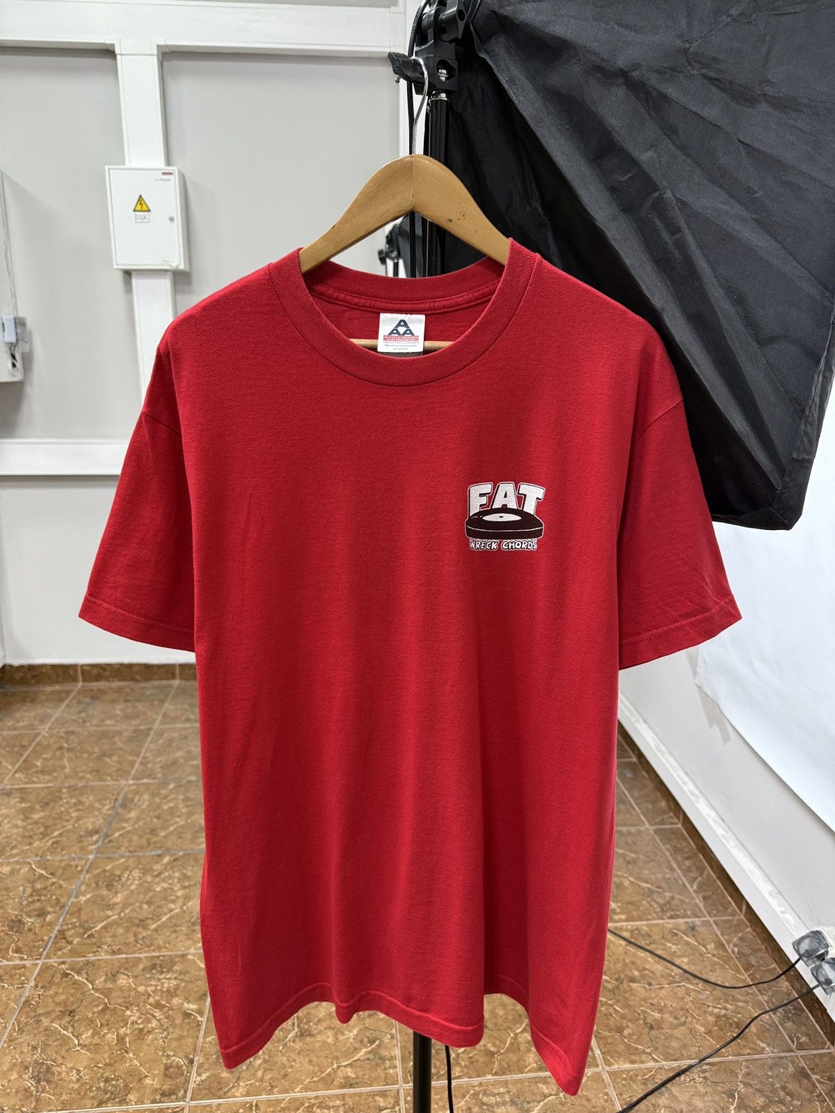 Alstyle 🇺🇸 Vtg 90s FAT Wreck Chords Punk Rock USA Label T-Shirt NOFX Size US L / EU 52-54 / 3 - 2 Thumbnail