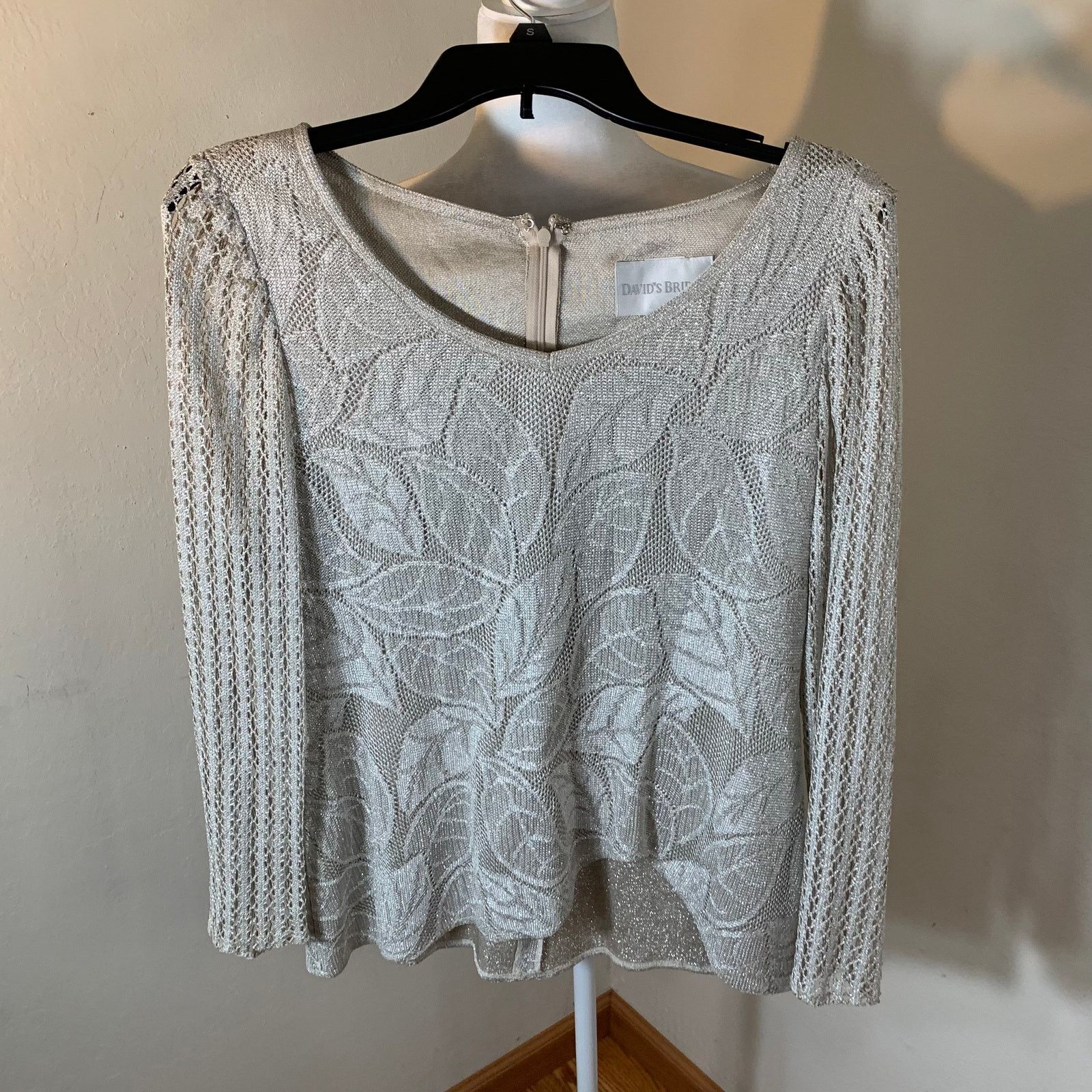 Other David’s Bridal silver top size 6 Size S / US 4 / IT 40 - 6 Thumbnail