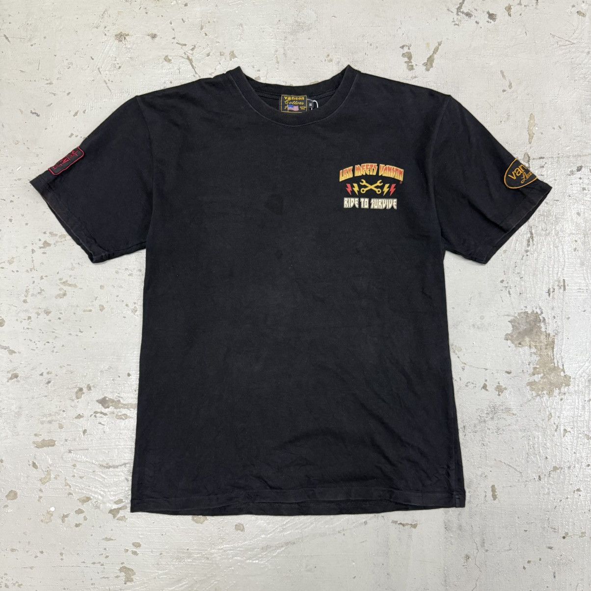 Vanson Leathers Vanson Leathers Low Blow Knuckle ACDC Ripoff Patch Tee Size US XL / EU 56 / 4 - 1 Thumbnail