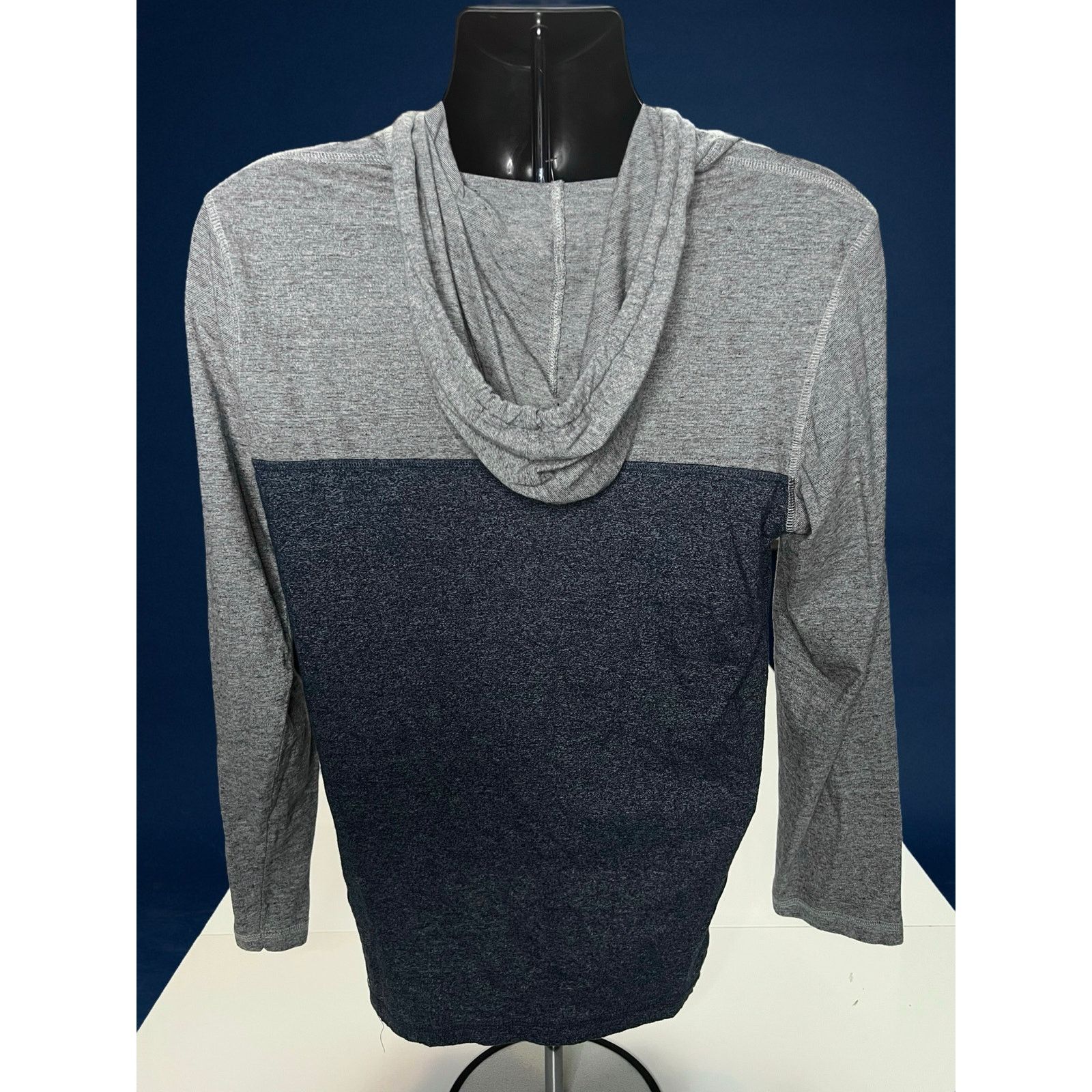 Airwalk Airwalk Men’s Medium Long Sleeve Hoodie Pullover Gray Navy Size US M / EU 48-50 / 2 - 2 Thumbnail