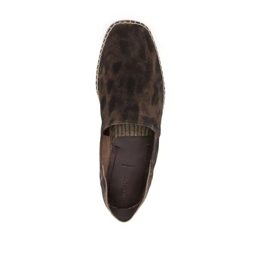 o1loc1c0725 J1165 Size: 7 / Leopard Print Espadrilles Brown