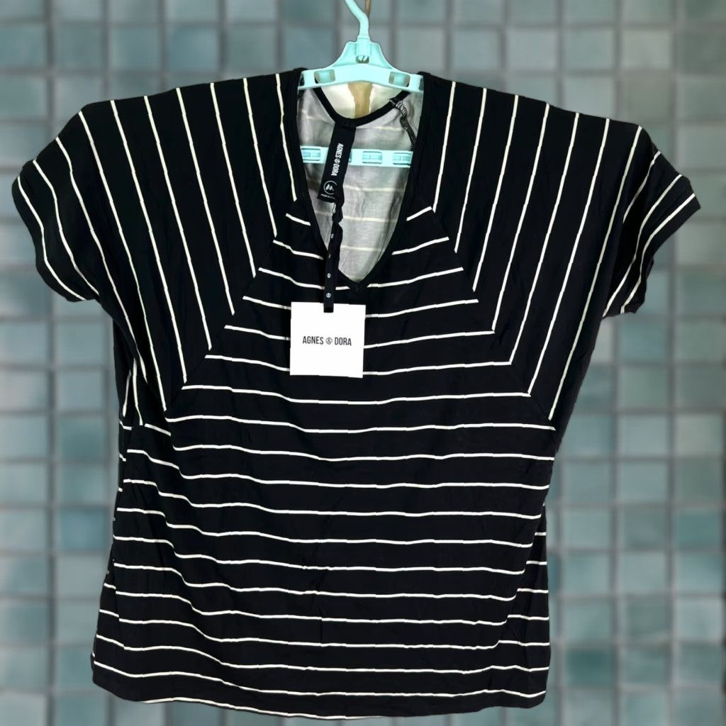 Vintage AGNES & DORA T-Shirt Relaxed Striped Black Flower Tunic Womens M Adult Regular Size Black NWT Size M / US 6-8 / IT 42-44 - 1 Thumbnail