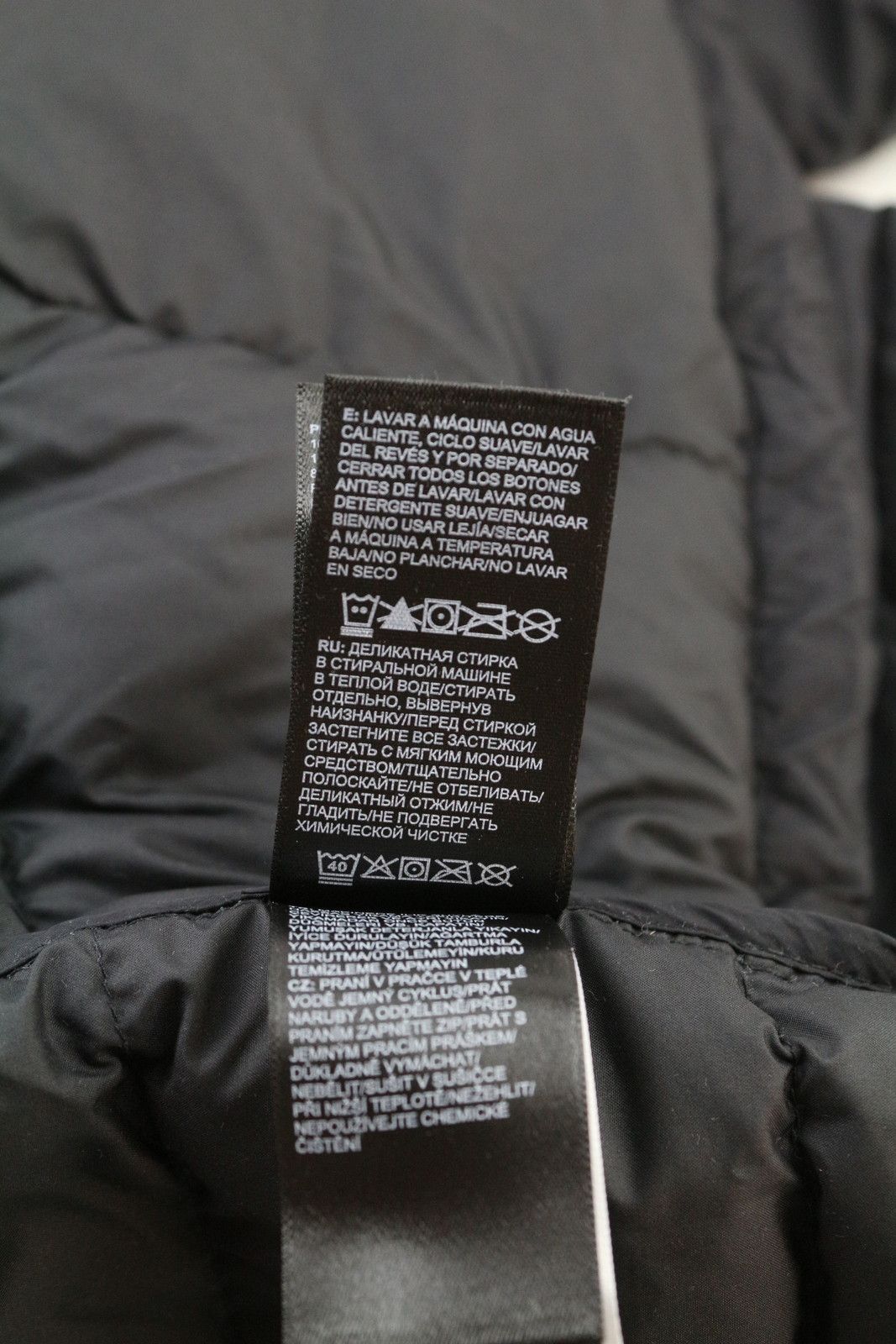 The North Face LA PAZ HOODED M Hooded Black Lined 600 Down Jacket 79687 Size US M / EU 48-50 / 2 - 9 Thumbnail