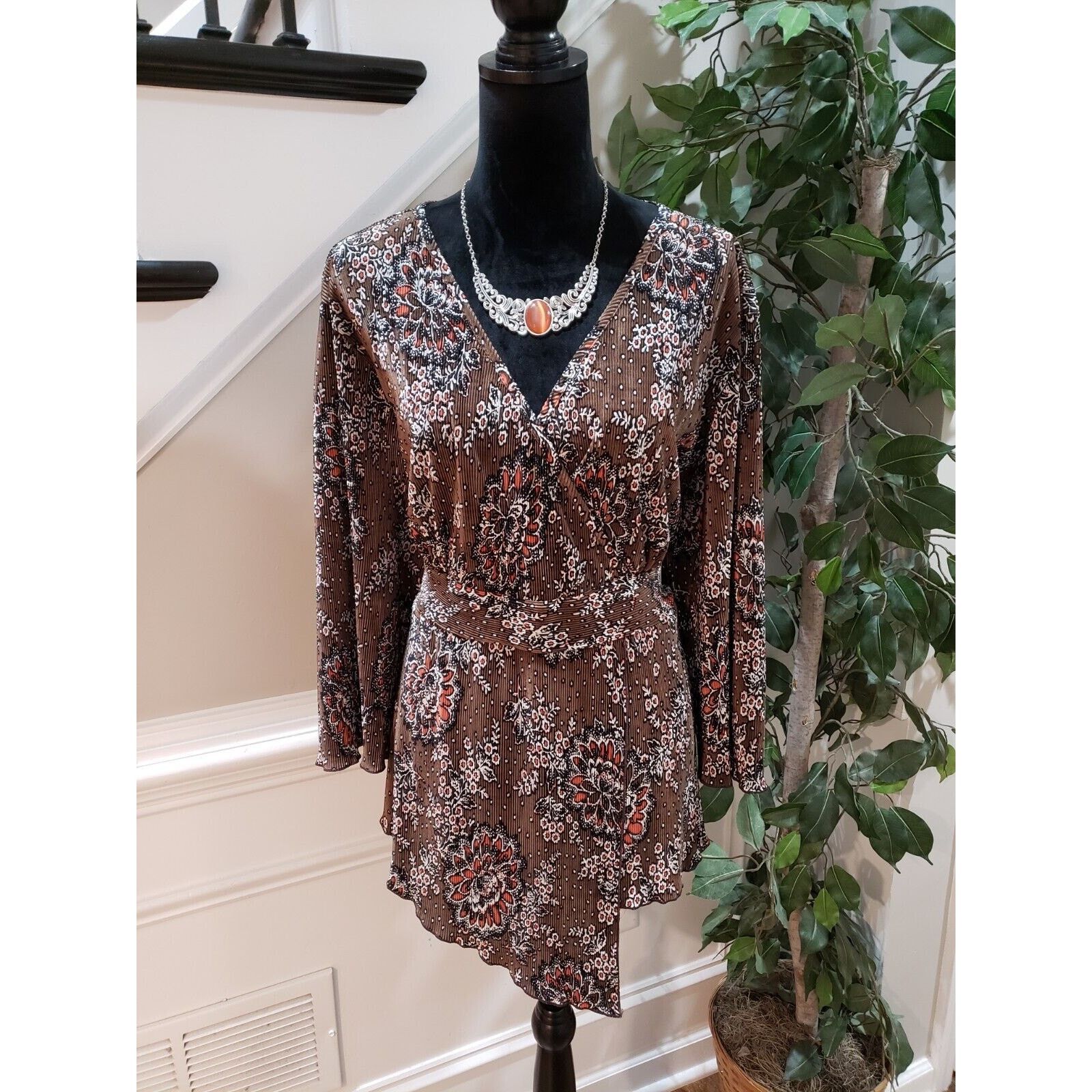 Other Cato Floral Polyester V-Neck Long Sleeve Top Blouse 18/20W Size 3XL / US 20-22 - 1 Thumbnail