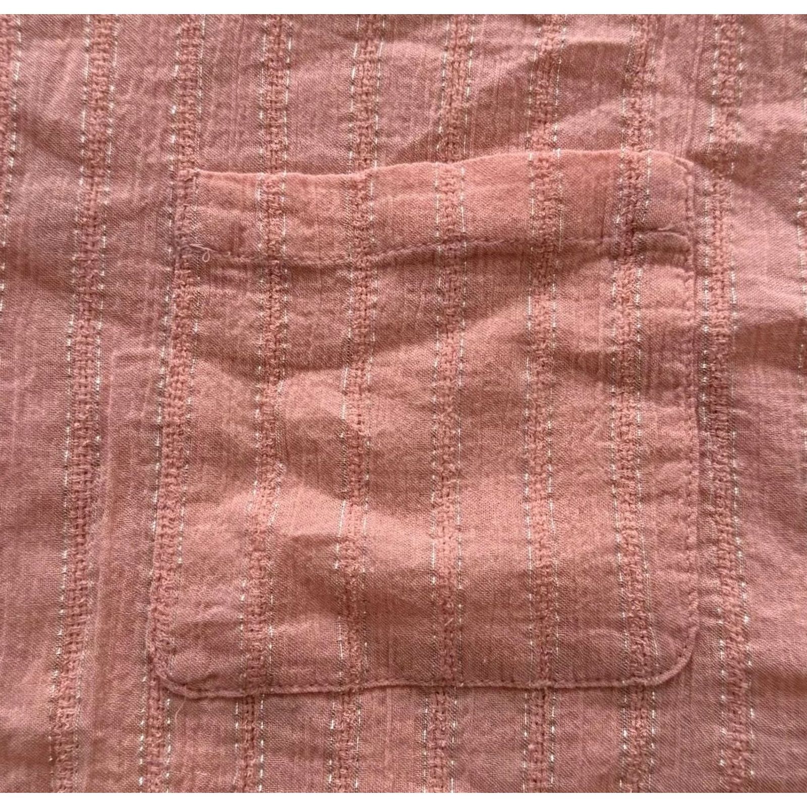 Treasure & Bond Treasure & Bond Shirt Womens Small Pink Short Sleeve Button Front Textured Casual Size S / US 4 / IT 40 - 2 Thumbnail