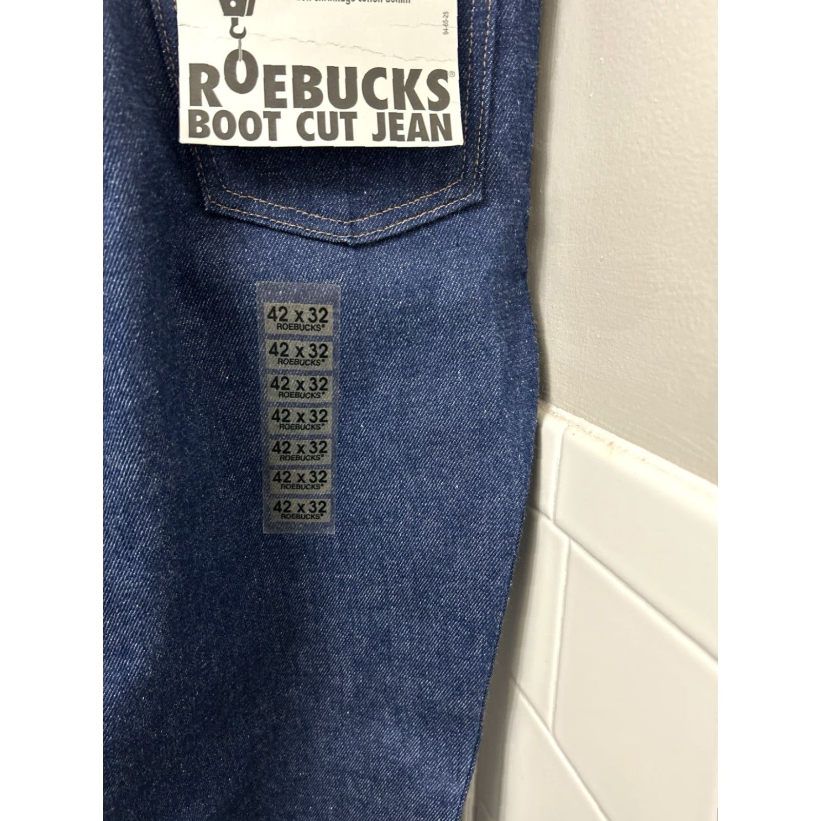 Vintage VTG Roebucks Jeans Mens 42x32 Dark Blue Made In USA Boot Cut NWT Denim 5-Pocket Logo USA 42 Mens Blue Jeans Size US 42 / EU 58 - 6 Thumbnail