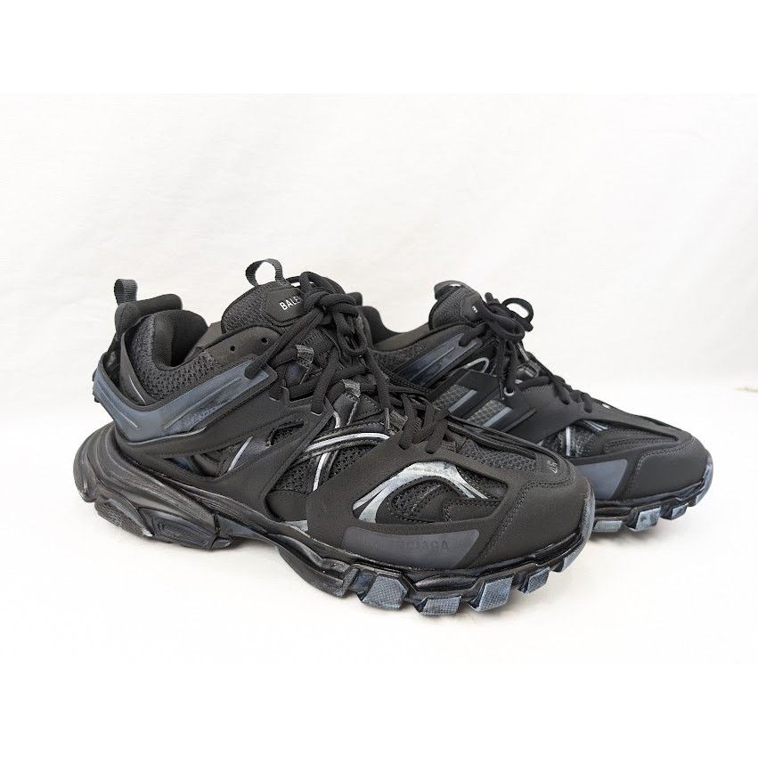 Balenciaga o1rshd1 Track Low-Top Sneakers in Faded Black Size US 12 / EU 45 - 13 Thumbnail