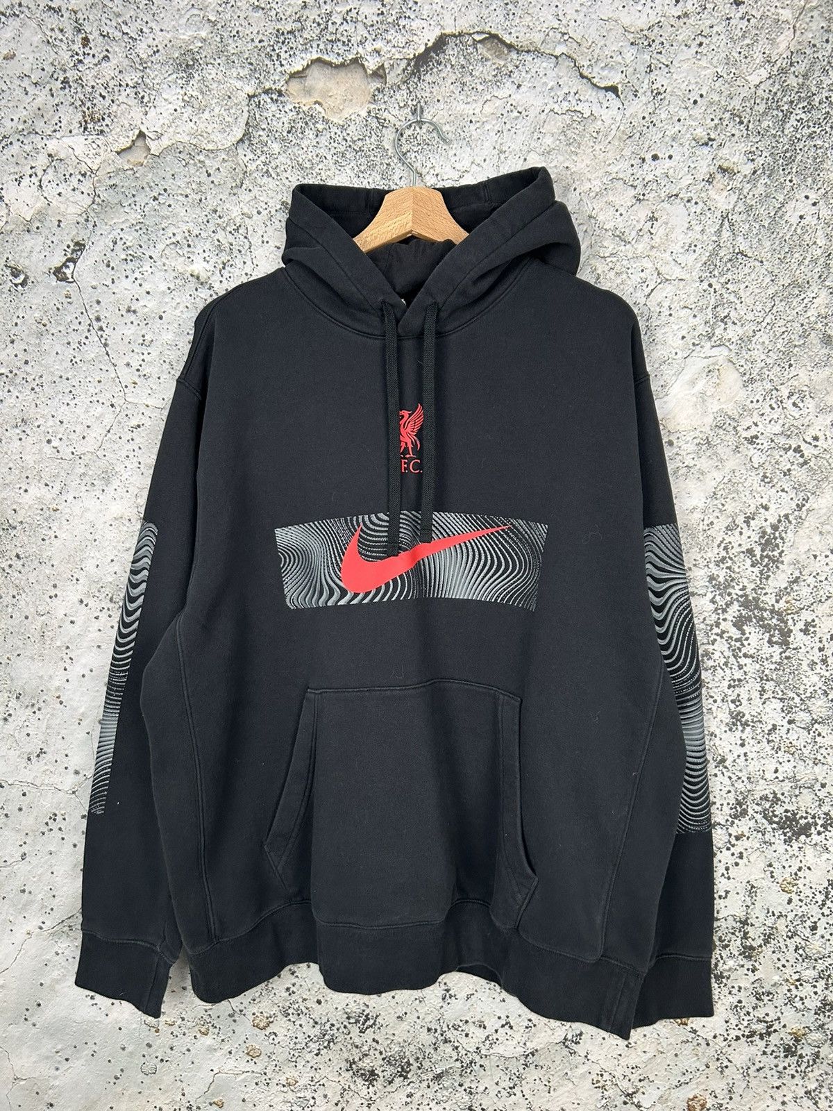 Nike Nike Liverpool FC Hoodie Sport Streetwear Football Soccer Size US XL / EU 56 / 4 - 1 Thumbnail