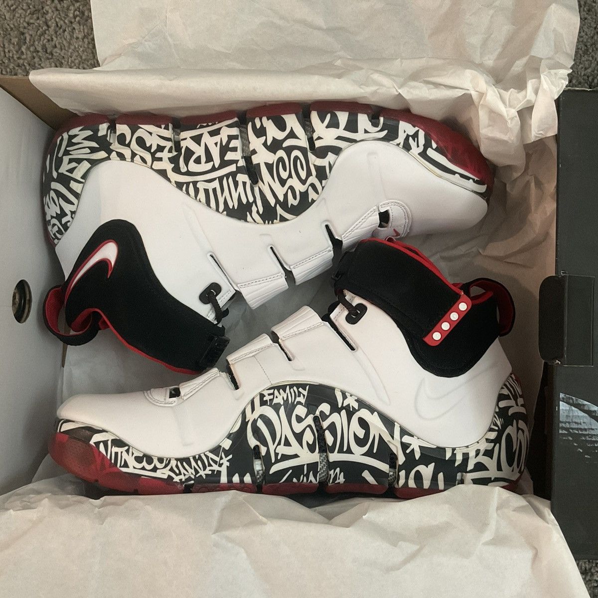 Nike Nike Zoom LeBron 4 Size US 11 / EU 44 - 10 Thumbnail
