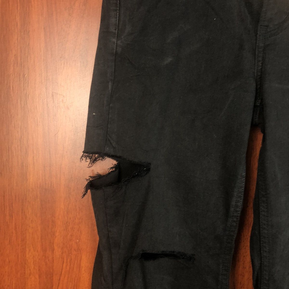 Japanese Brand Something Black Distressed ripped vintage Pants #7517 Size 28" / US 6 / IT 42 - 6 Thumbnail
