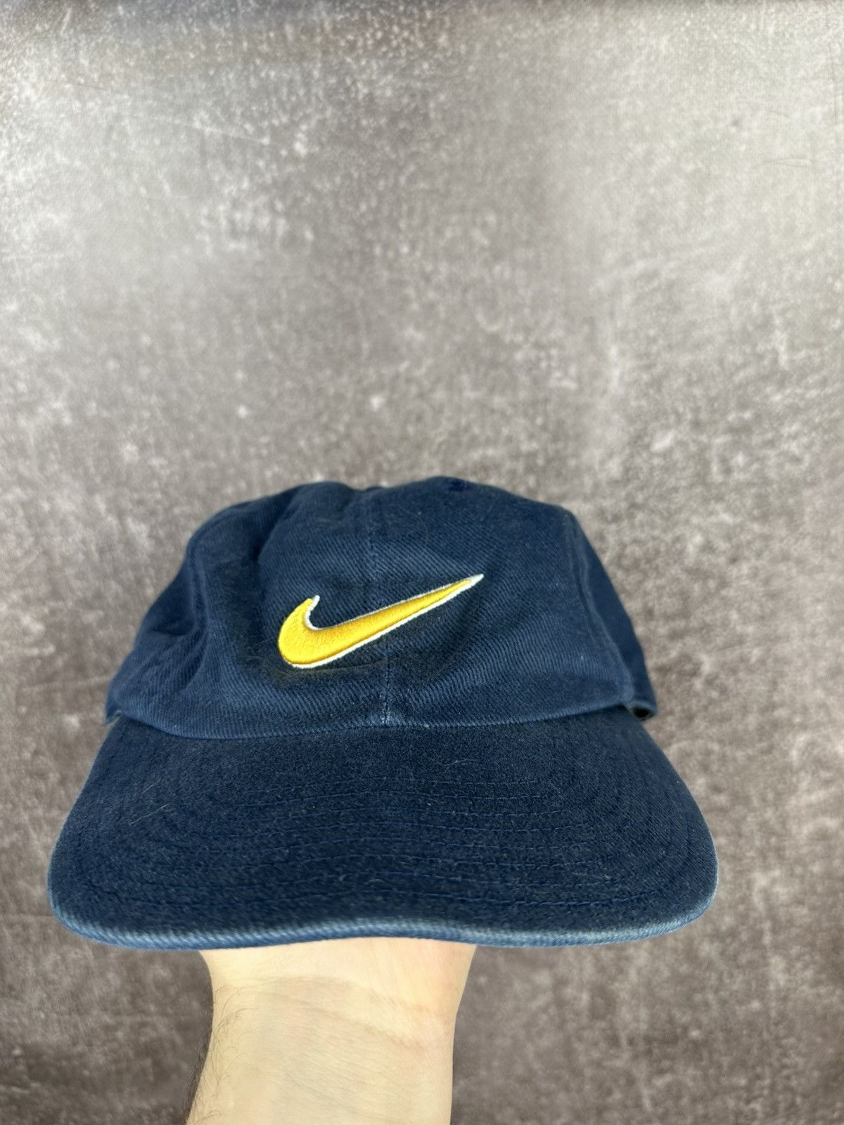 Nike 90s Nike Vintage Cap Logo Embroidered Y2K Size ONE SIZE - 1 Thumbnail