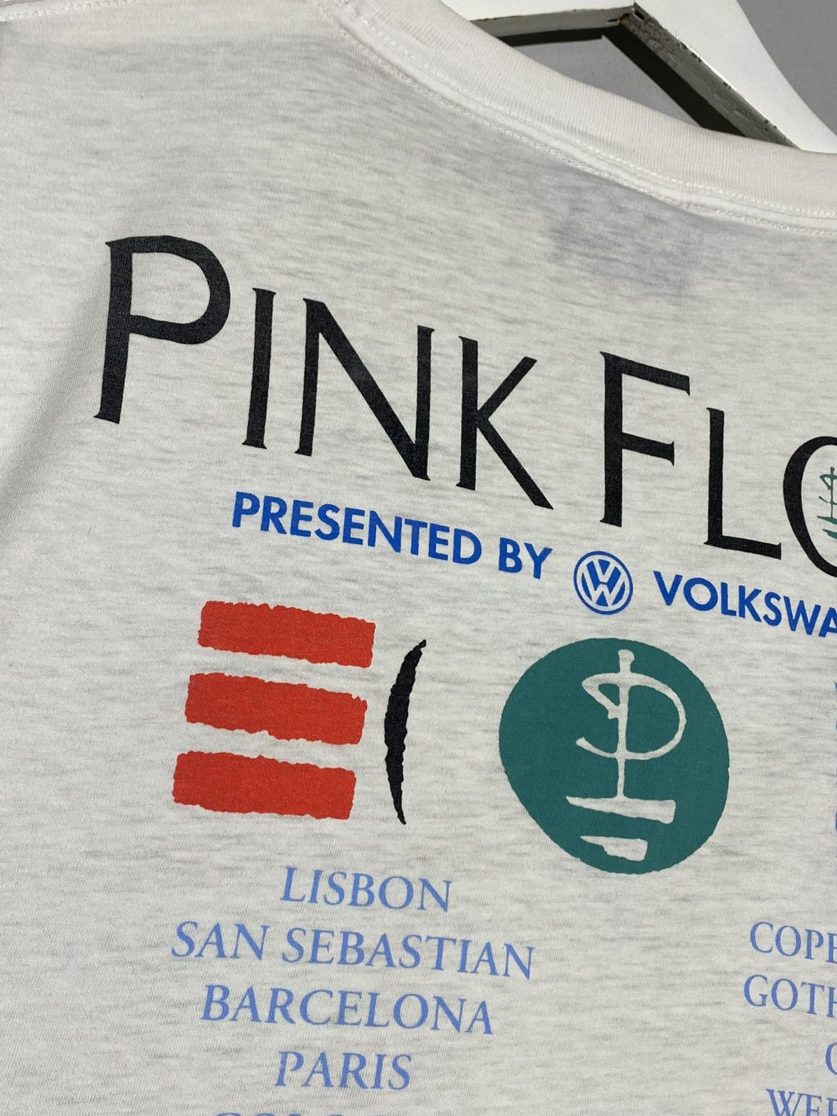 Pink Floyd Vintage Pink Floyd 1994 Tour The Division Bell Shirt Brockum Size US XL / EU 56 / 4 - 16 Thumbnail