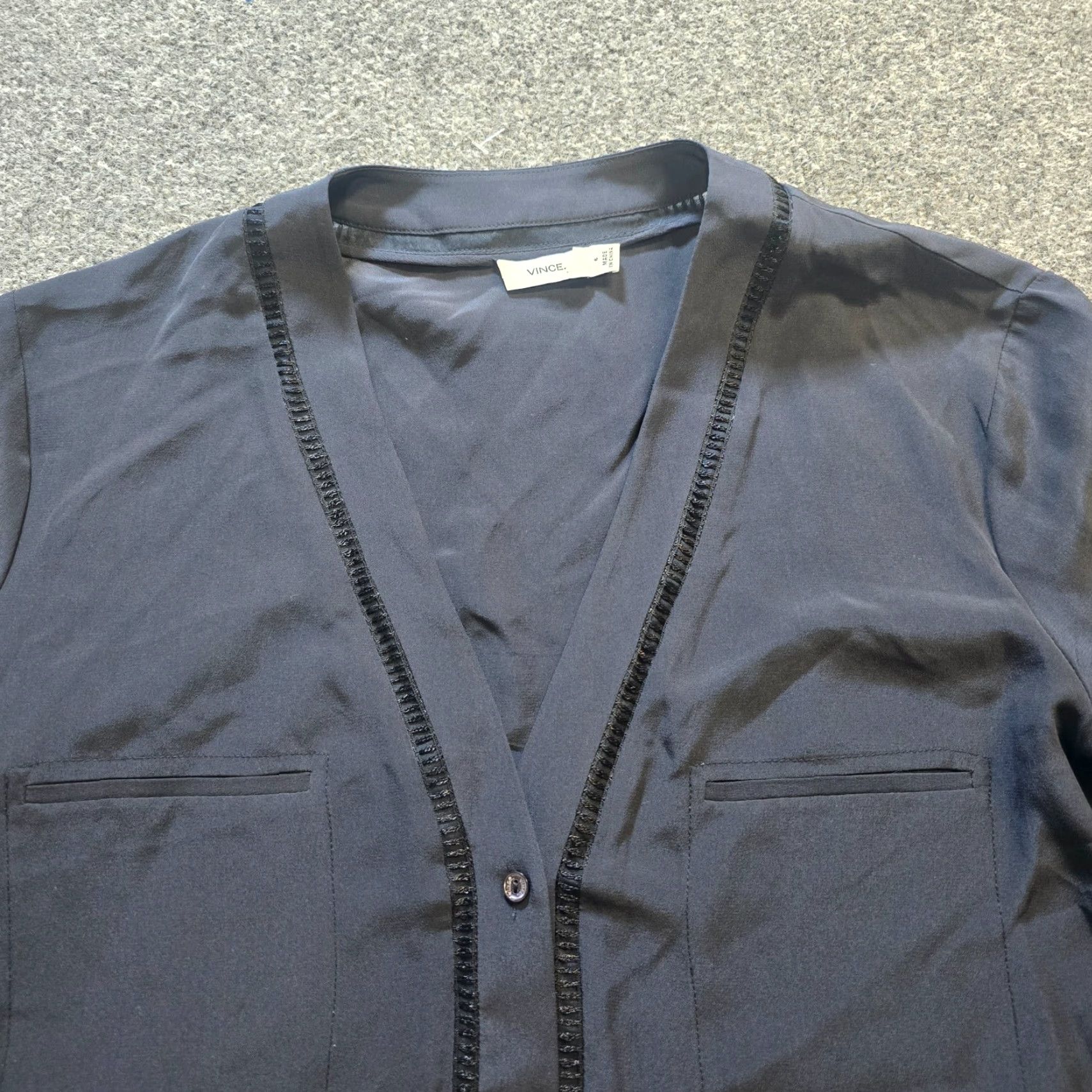 Vince Vince Blouse Womens Size 6 Blue Silk V Neck Long Sleeve Casual Capsule Shirt Size M / US 6-8 / IT 42-44 - 2 Thumbnail