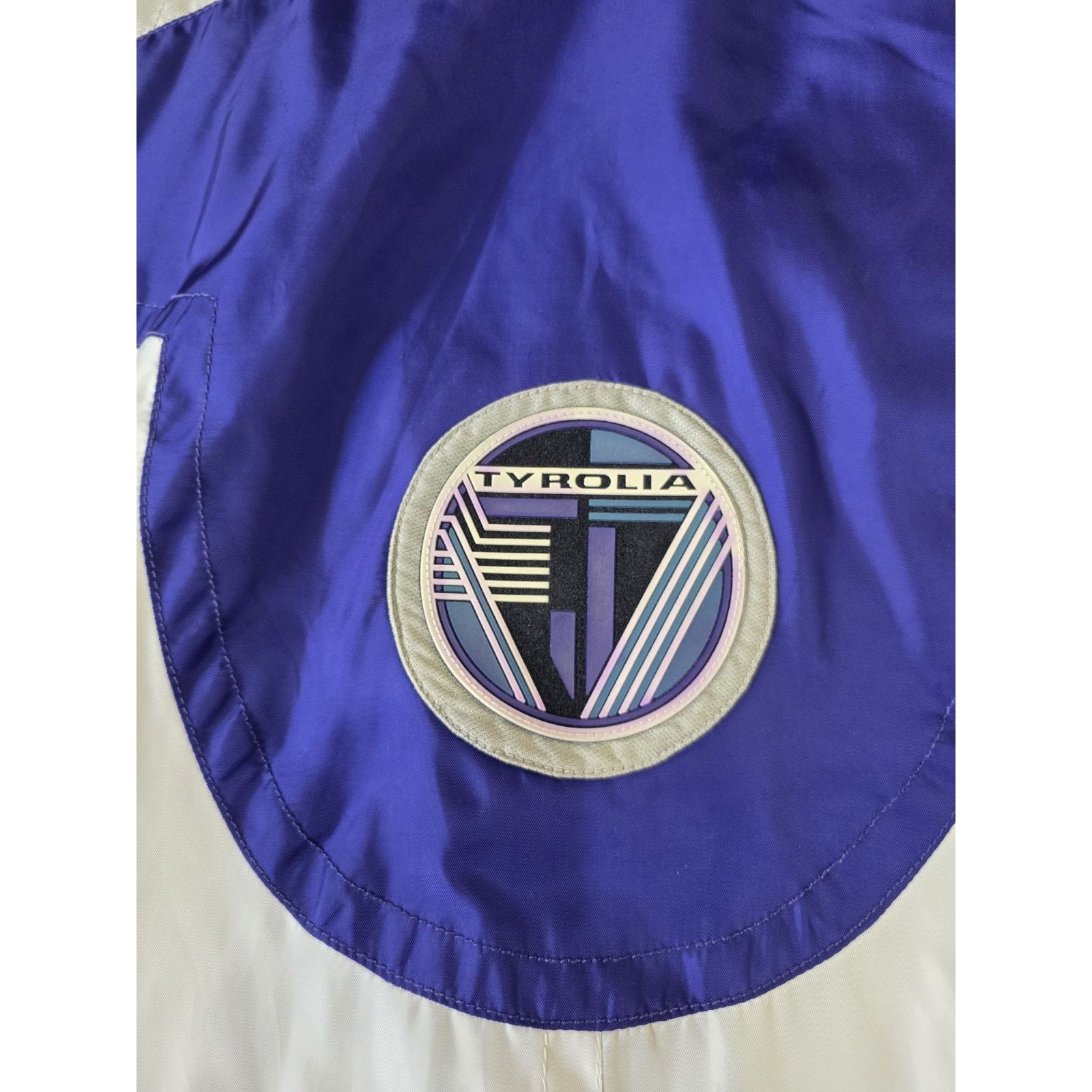 Other Vintage Tyrolia Head Jacket Men XL Blue Skiwear Puffer Full Size US XL / EU 56 / 4 - 3 Thumbnail