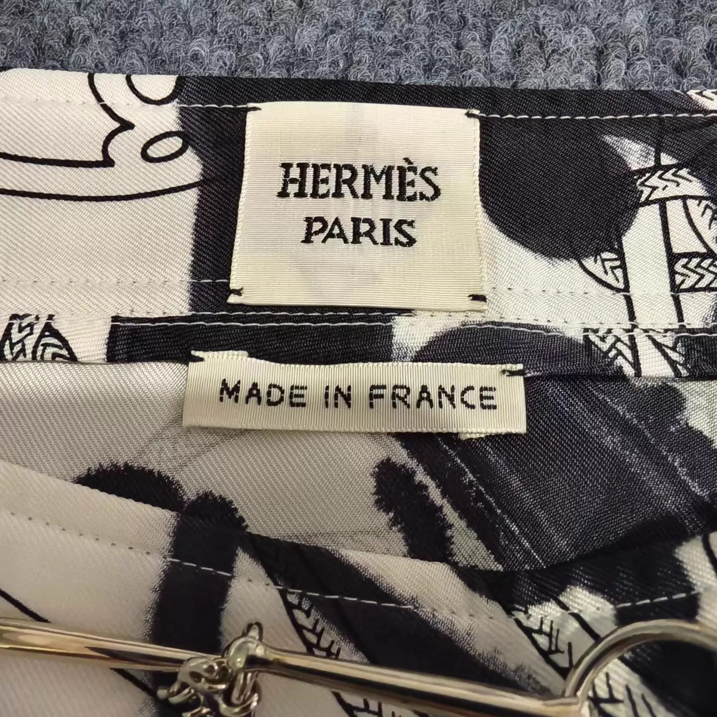 Hermes Hermes Black & White Watercolor Pig Nose Dress 36 99 Size XS / US 0-2 / IT 36-38 - 3 Thumbnail