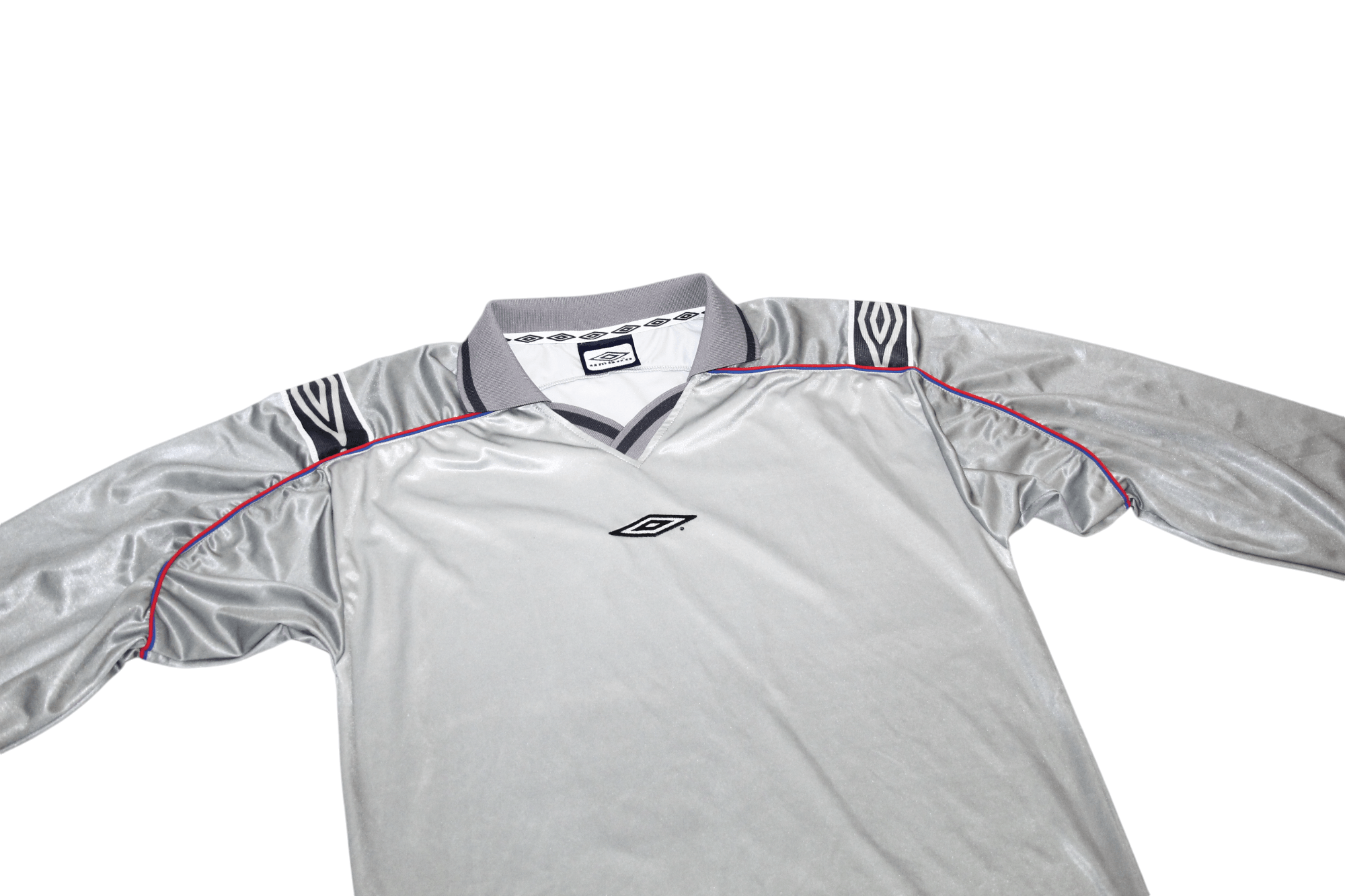 Umbro RARE VTG🔥 Umbro goalkeeper silver jersey Size US XL / EU 56 / 4 - 2 Thumbnail