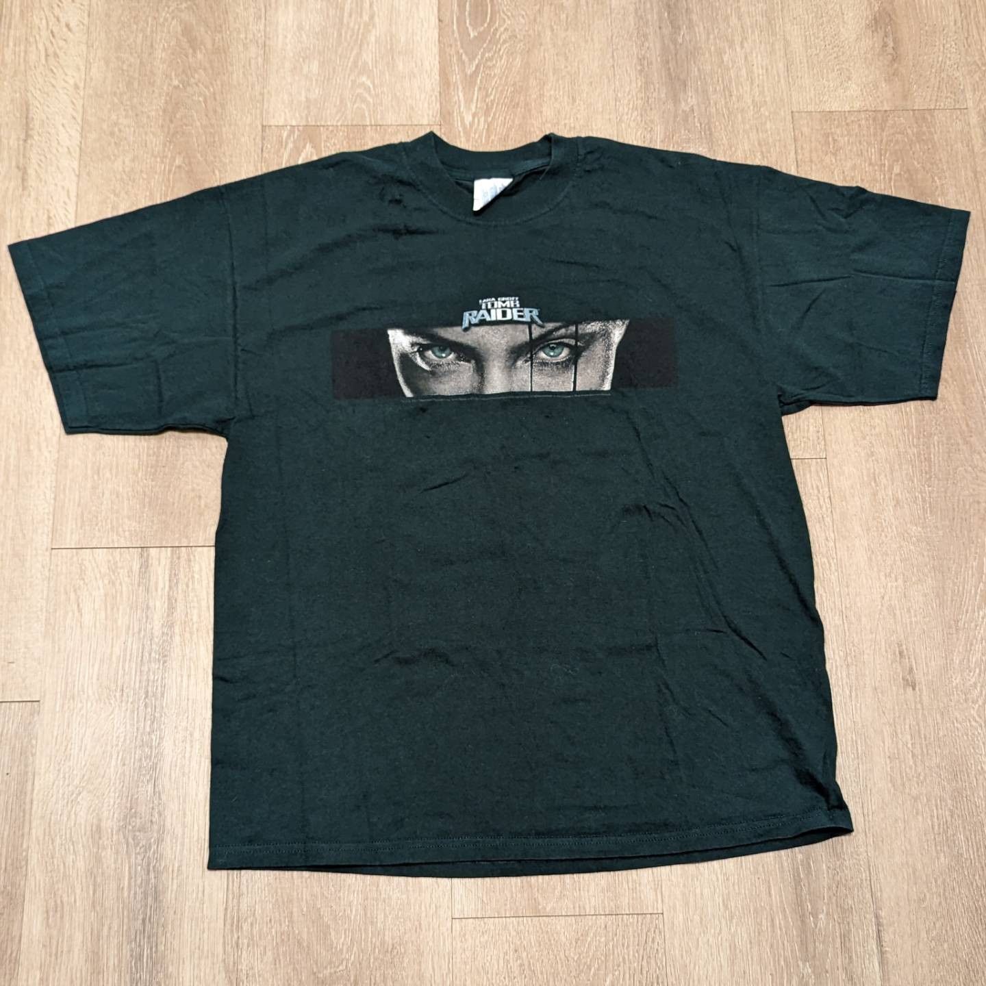 image of Movie Lara Croft Tomb Raider Angelina Jolie Eyes in Green, Men's (Size XL)