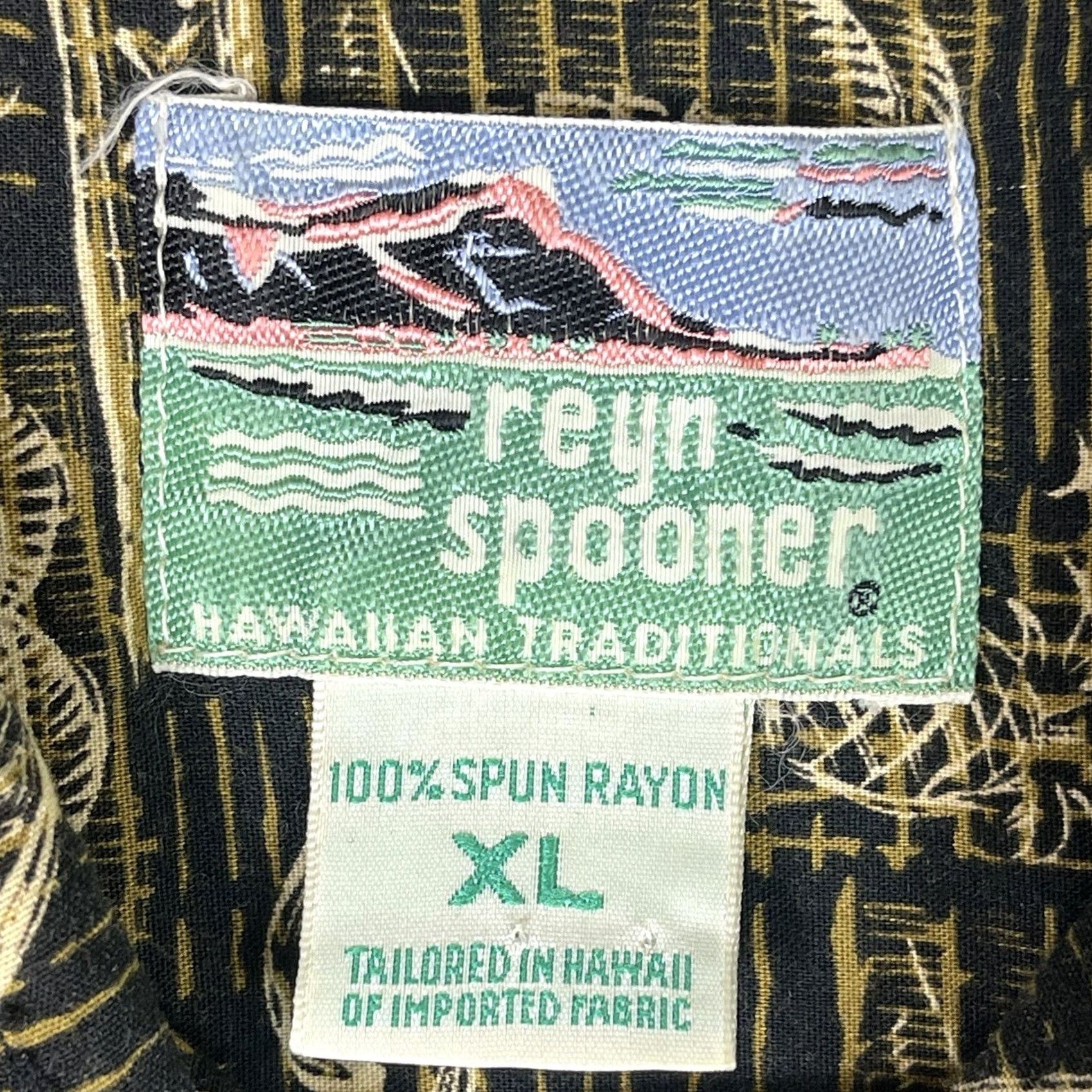 Reyn Spooner VINTAGE Reyn Spooner Shirt Men XL Black Floral Hawaiian Button-Up Adult Size US XL / EU 56 / 4 - 6 Thumbnail