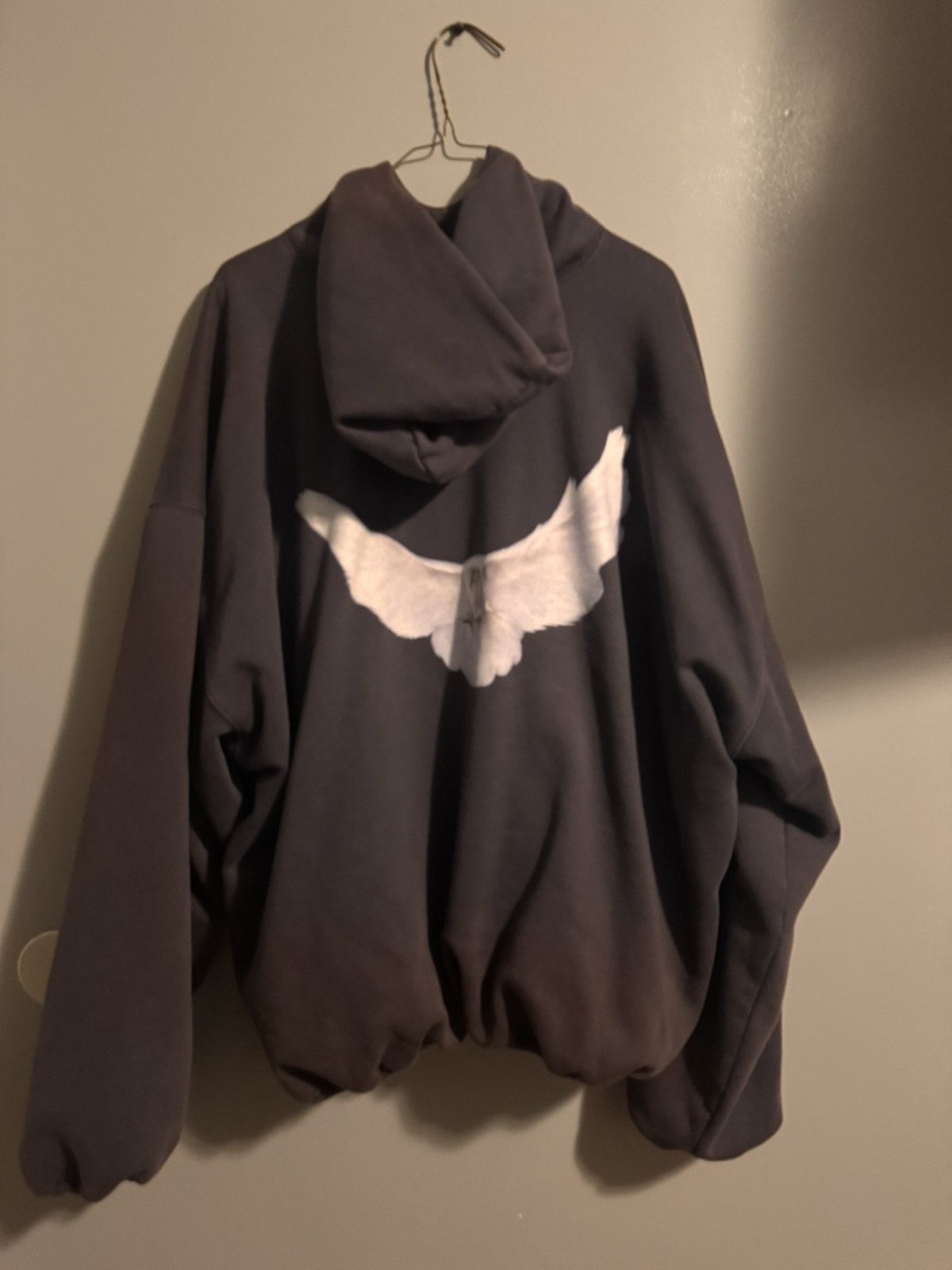 Balenciaga × Gap × Yeezy GAP X YEEZY X BALENCIAGA HOODIE SIZE MEDIUM Size US M / EU 48-50 / 2 - 3 Thumbnail