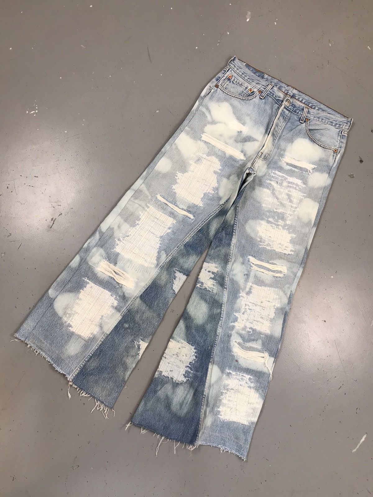 Levi's × Vintage Vintage Levi’s custom Distressed acid wash flared denim Size US 34 / EU 50 - 3 Thumbnail