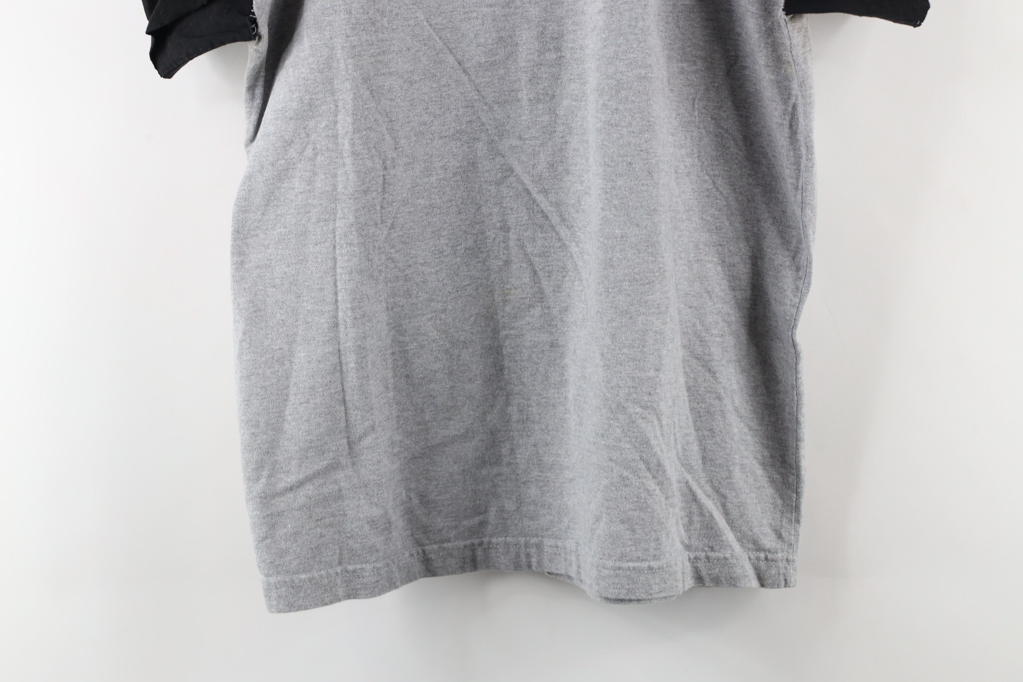 Vintage Vintage 90s Paco Sport Spell Out Dragon Cut Off T-Shirt Size US S / EU 44-46 / 1 - 16 Thumbnail