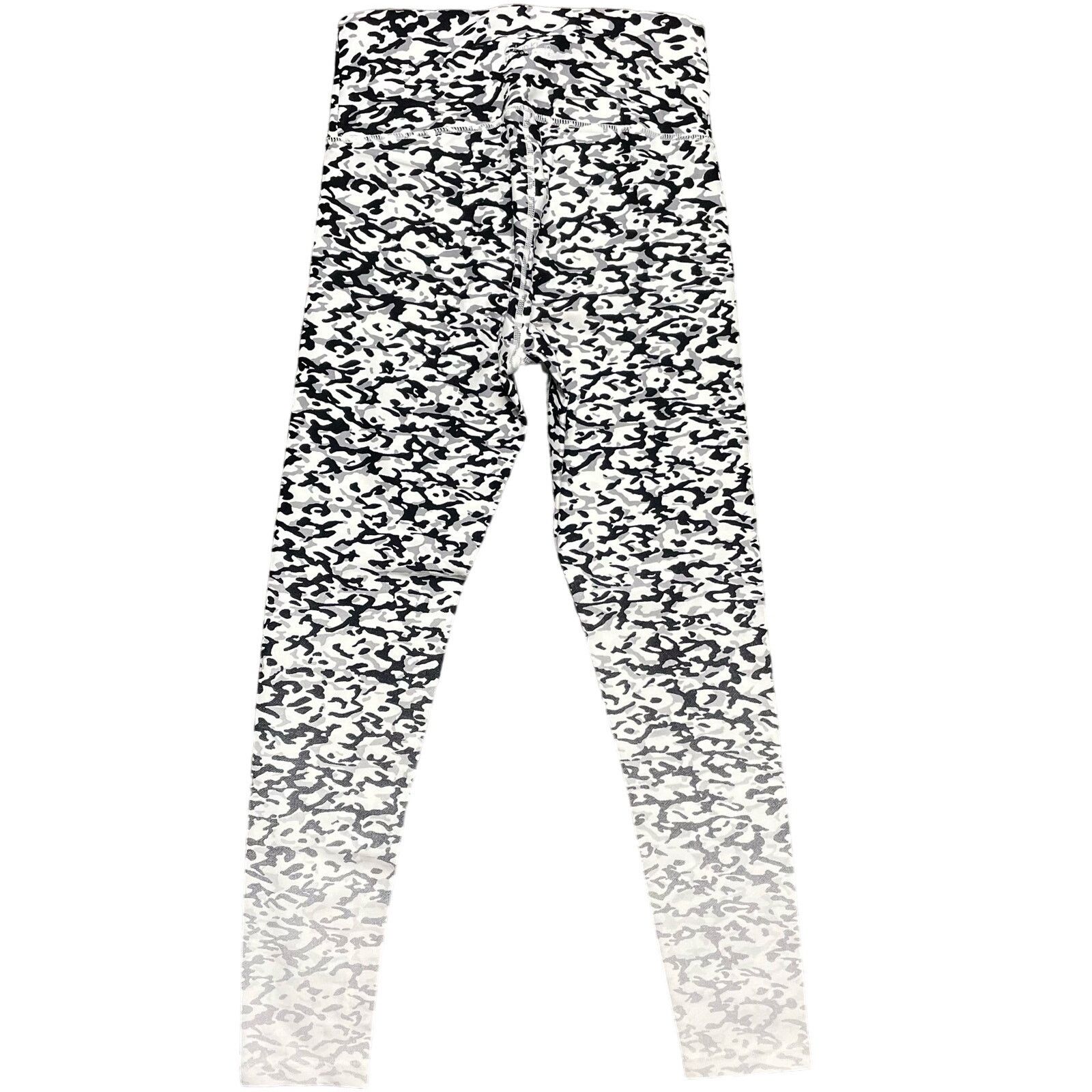Calvin Klein NWOT Calvin Klein Performance Leggings Size 23" - 6 Thumbnail