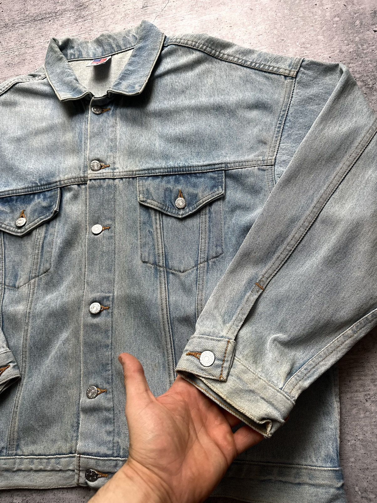 Vintage Vintage 80’s Denim Jeans Faded USA Logo Jacket Size US XL / EU 56 / 4 - 5 Thumbnail