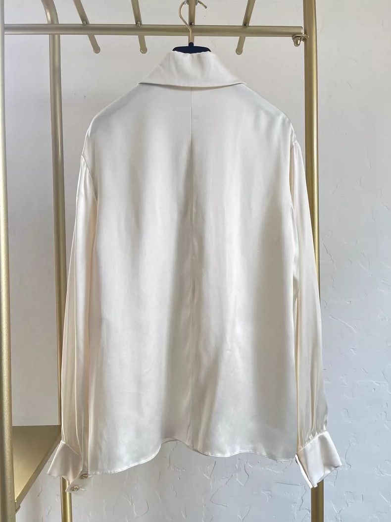 Chanel Chanel Silk white gold shirt Size XS / US 0-2 / IT 36-38 - 2 Thumbnail