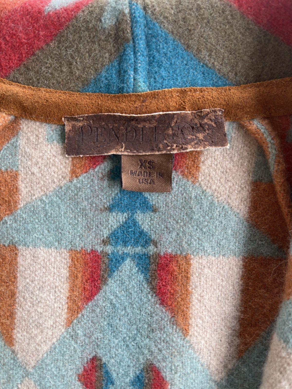 Pendleton Vintage Pendleton Aztec Navajo Shawl Collar Vest Size XS / US 0-2 / IT 36-38 - 4 Thumbnail