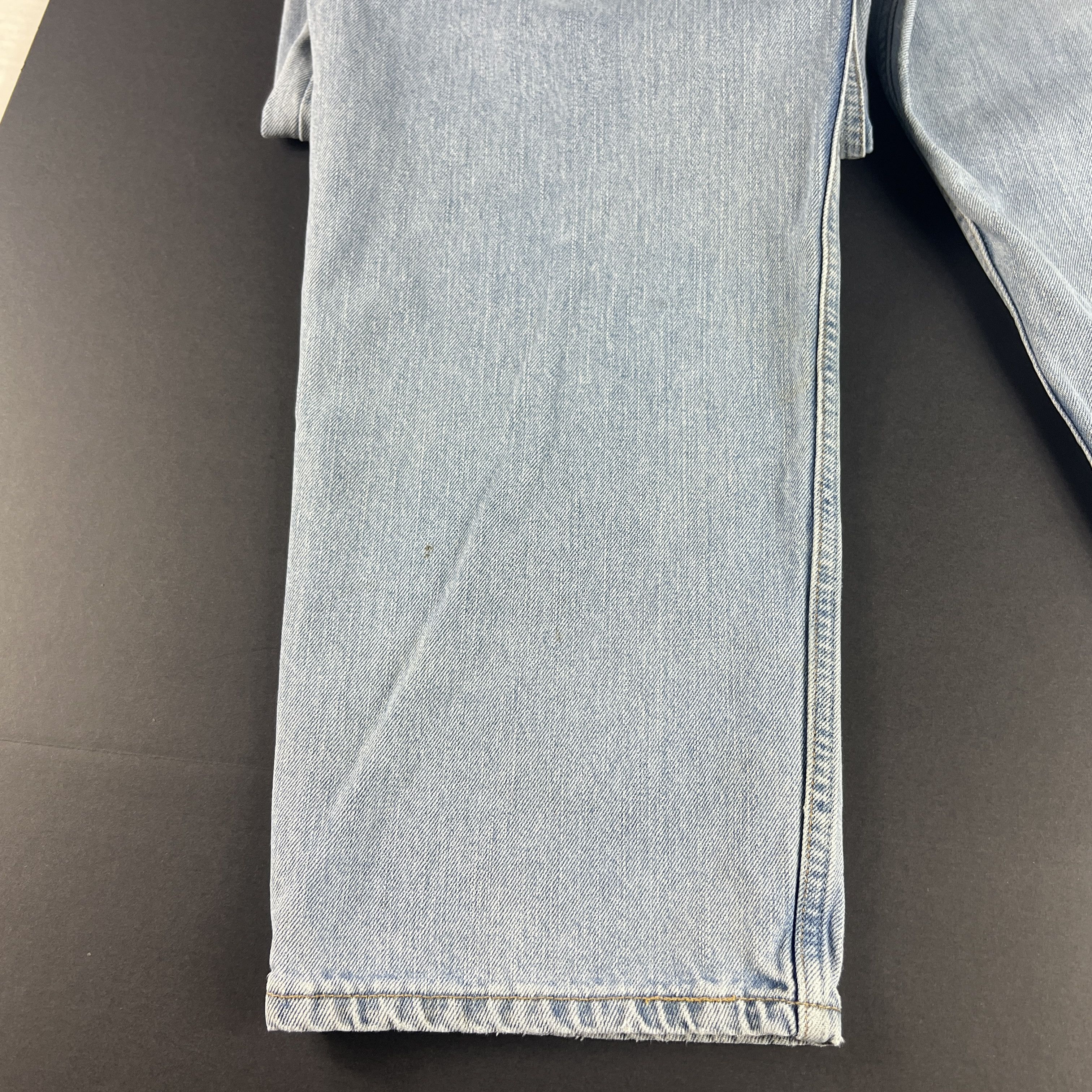 Levi's × Vintage Y2K Levi's Jean 550 Relaxed Straight Light Blue Cotton Denim Size US 37 - 20 Thumbnail