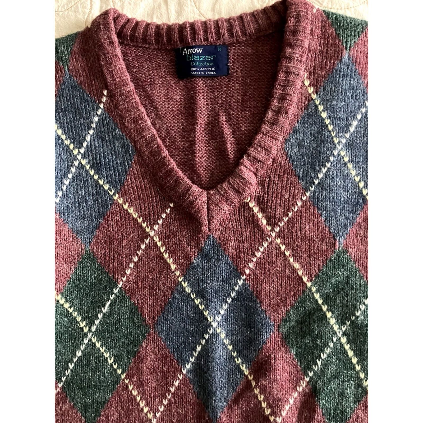 Arrow VINTAGE Arrow Vest Main Point Arrow Vest Men M Red Argyle V-Neck Acrylic Size US M / EU 48-50 / 2 - 2 Thumbnail